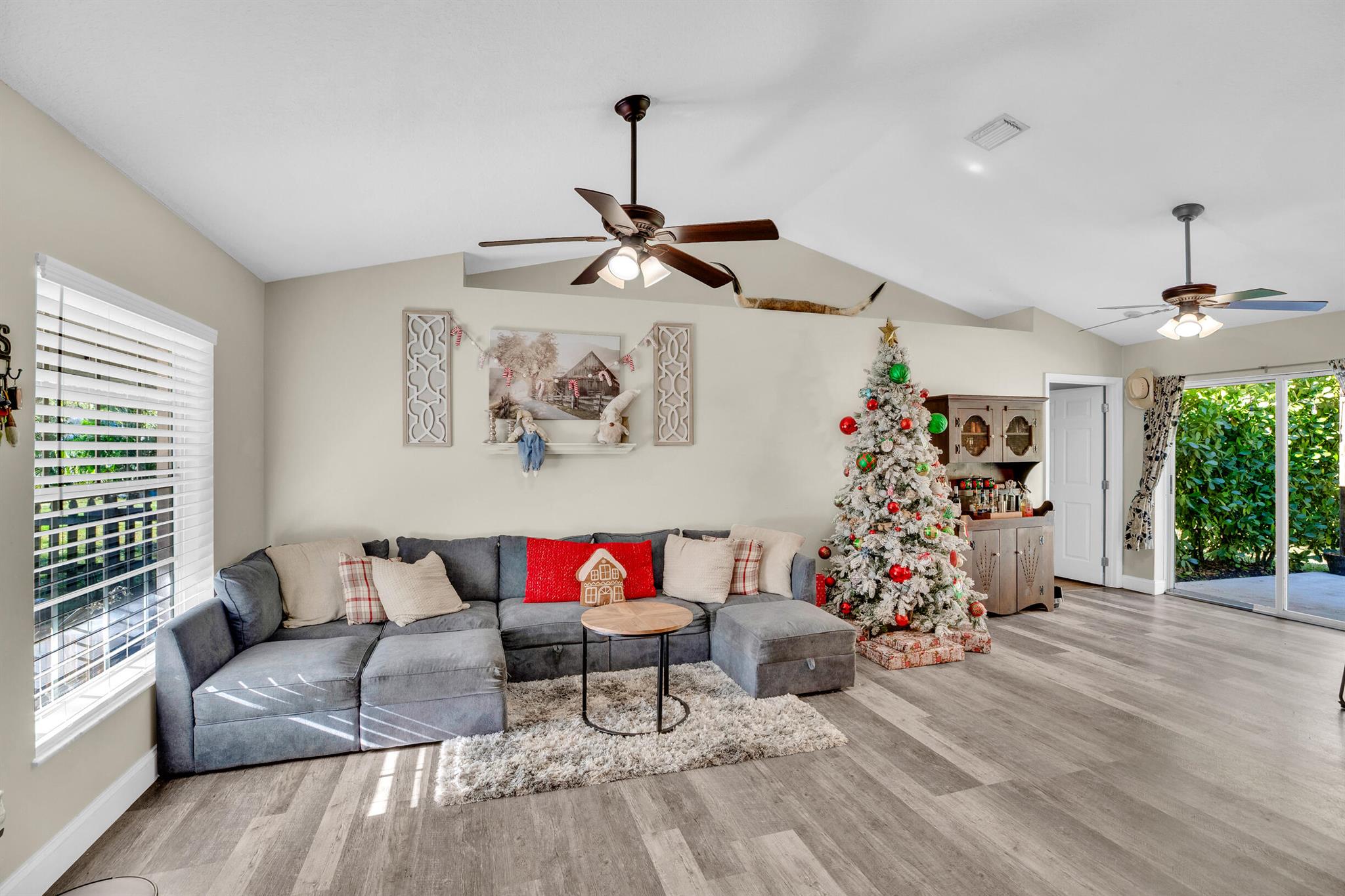 METES AND BOUNDS - Residential