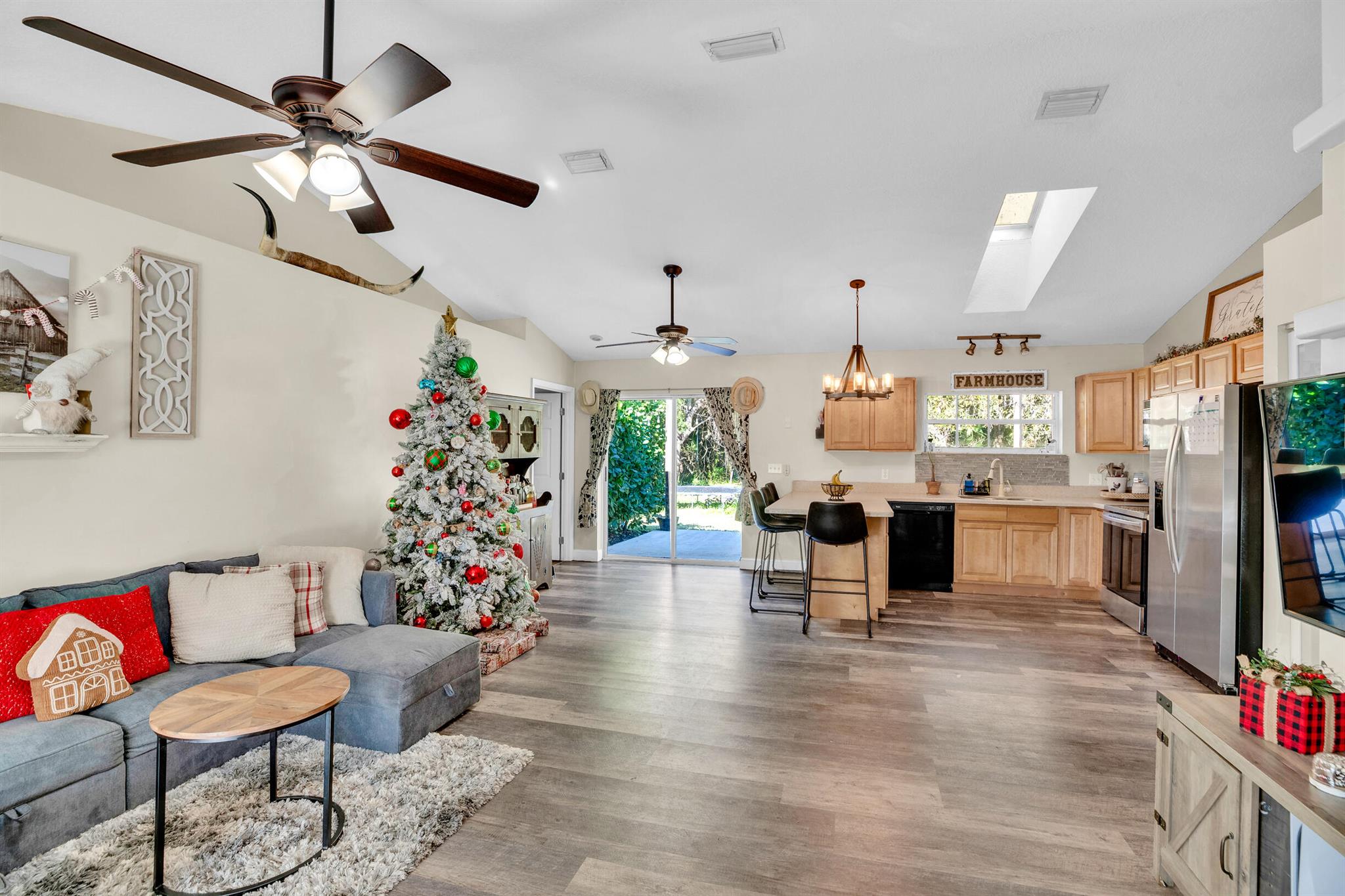 METES AND BOUNDS - Residential