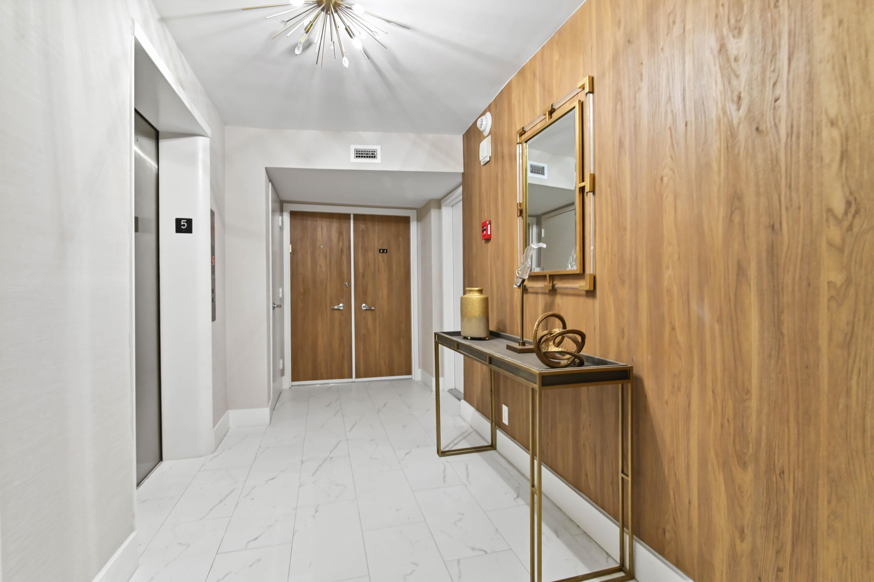 2800 S Ocean Boulevard Apt 5-j