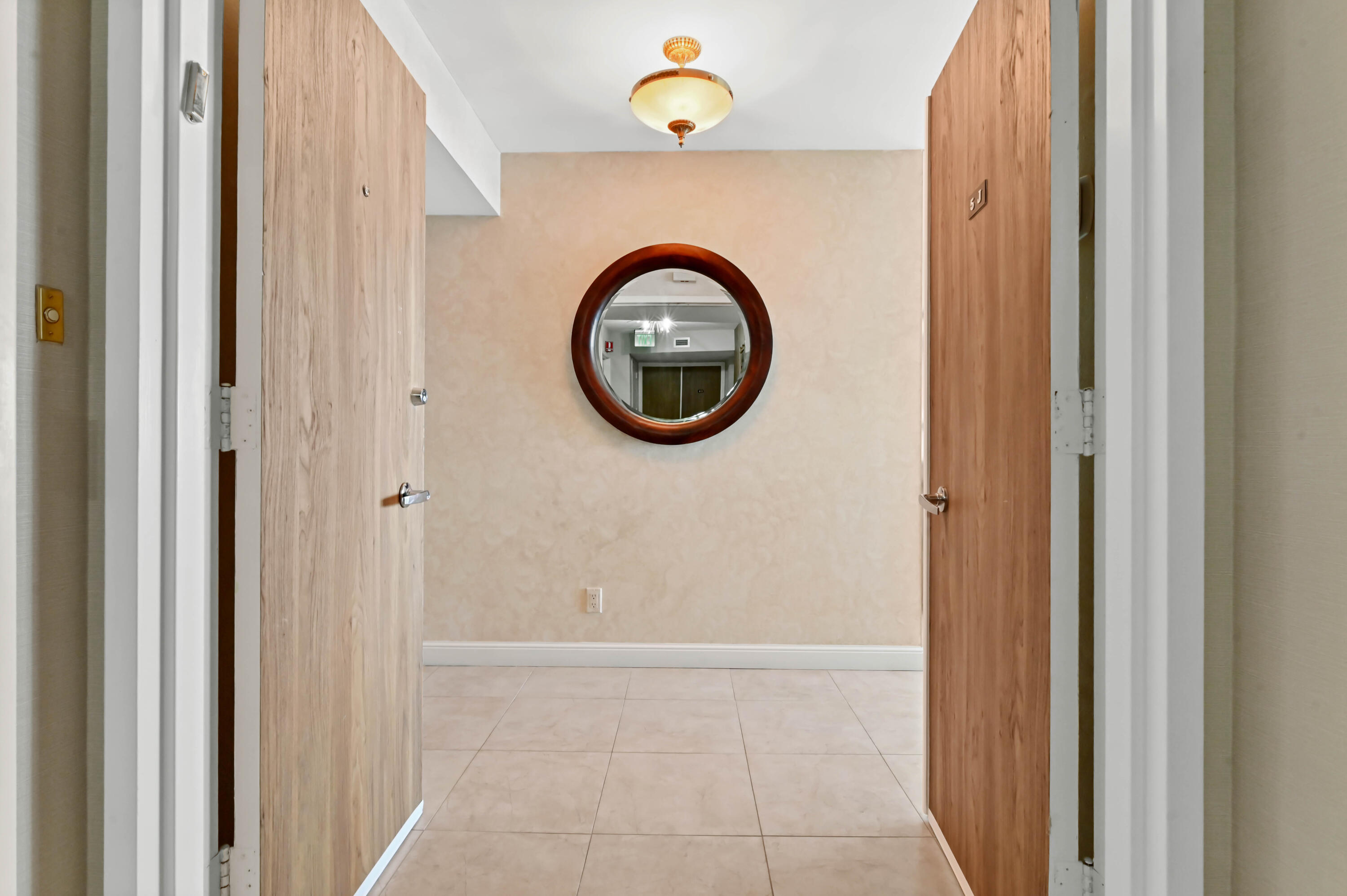 2800 S Ocean Boulevard Apt 5-j