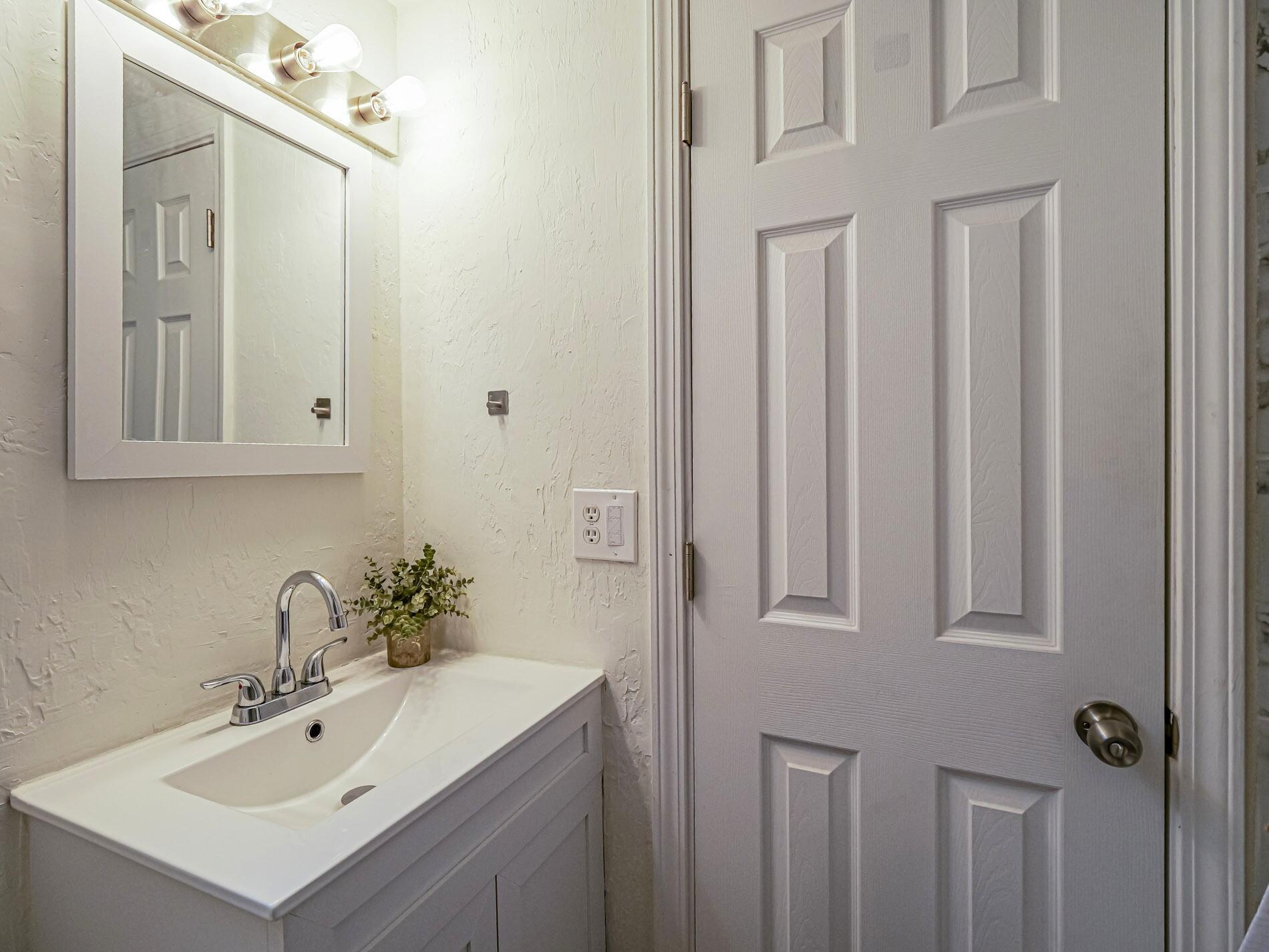 SEBASTIAN HIGHLANDS UNIT 4 - Residential