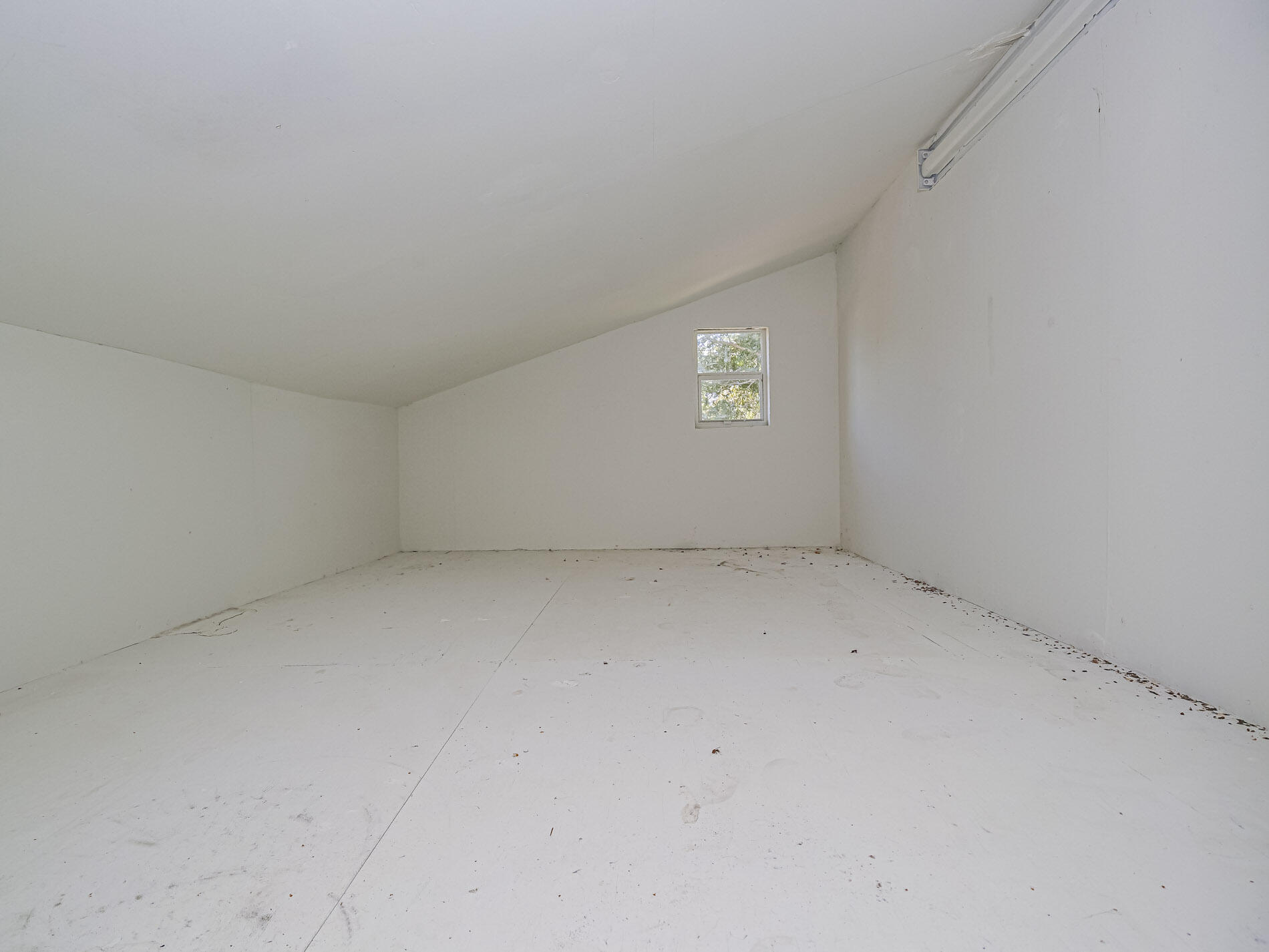 SEBASTIAN HIGHLANDS UNIT 4 - Residential