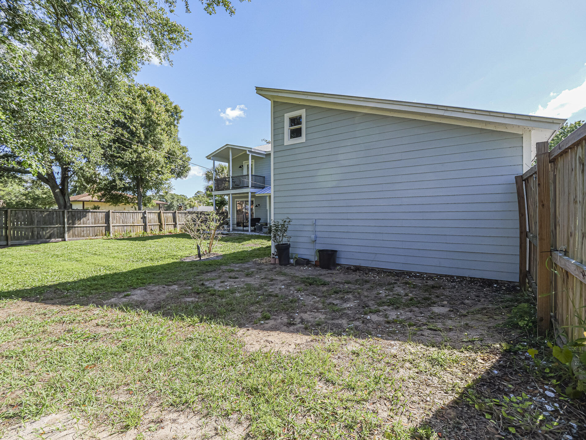 SEBASTIAN HIGHLANDS UNIT 4 - Residential