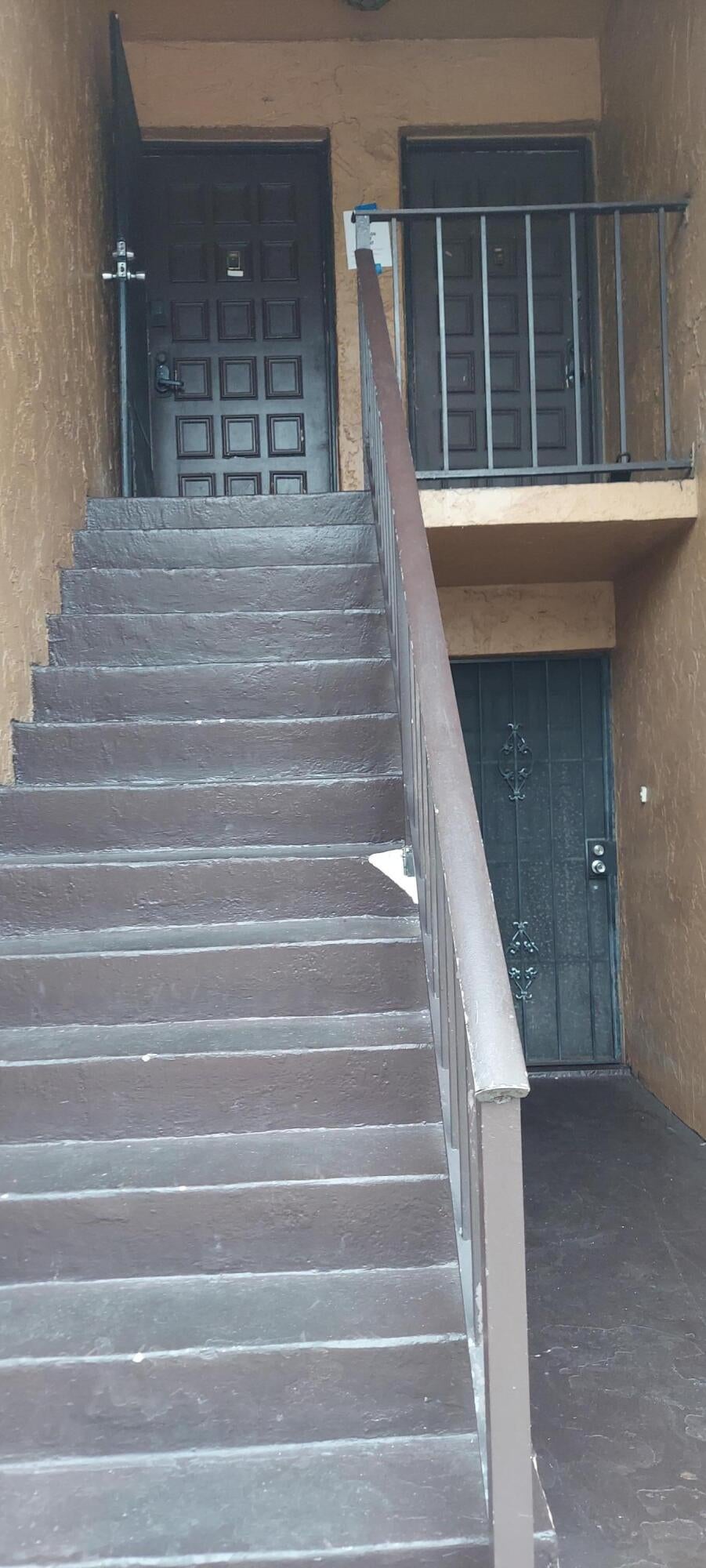 4221 NW 19TH Street NW 296