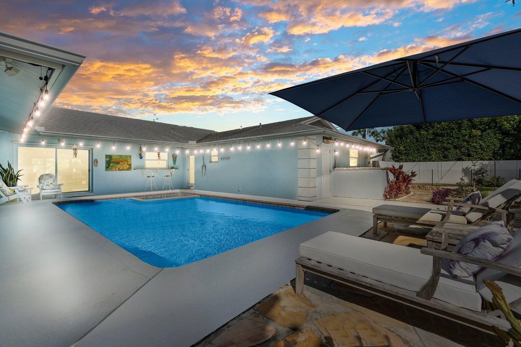 Photo of 231 Bimini Drive, Hutchinson Island, FL 34949 (MLS # R10929479)