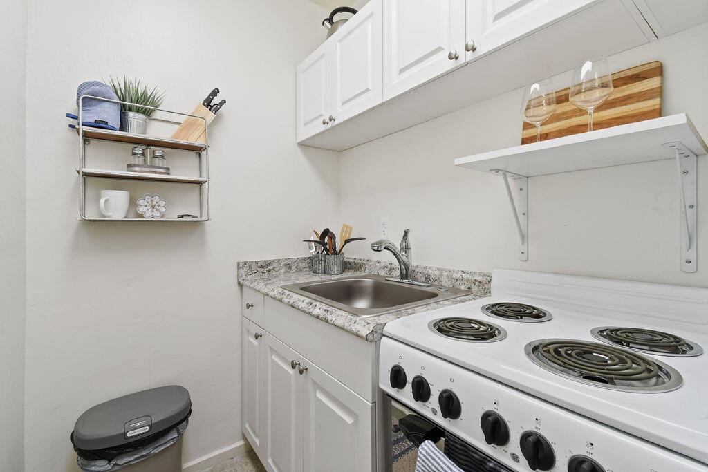 BUNGALOW PARK ADD - Commercial Sale