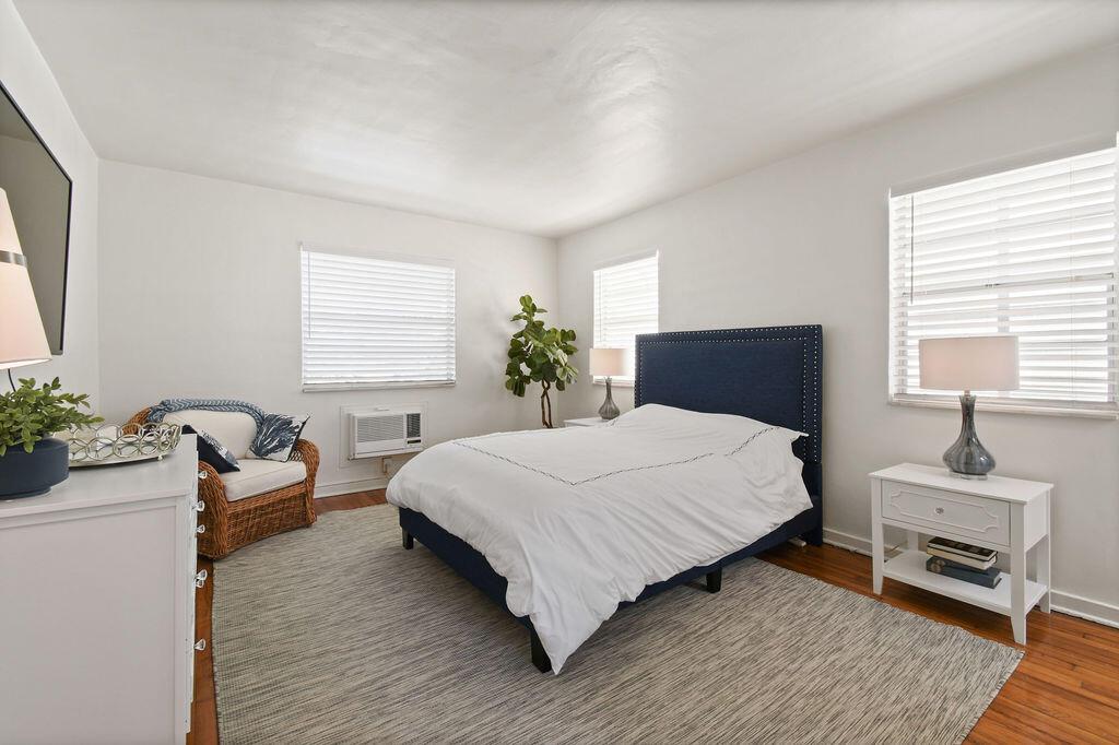 BUNGALOW PARK ADD - Commercial Sale