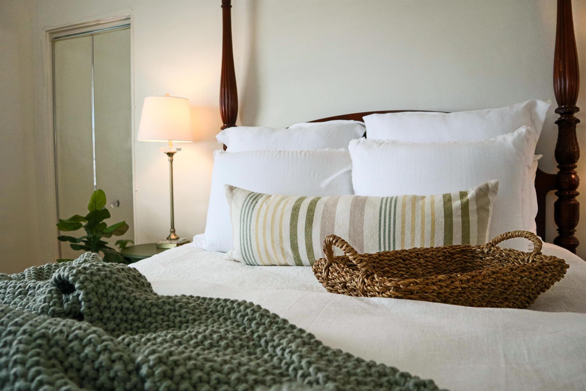 BUNGALOW PARK ADD - Commercial Sale