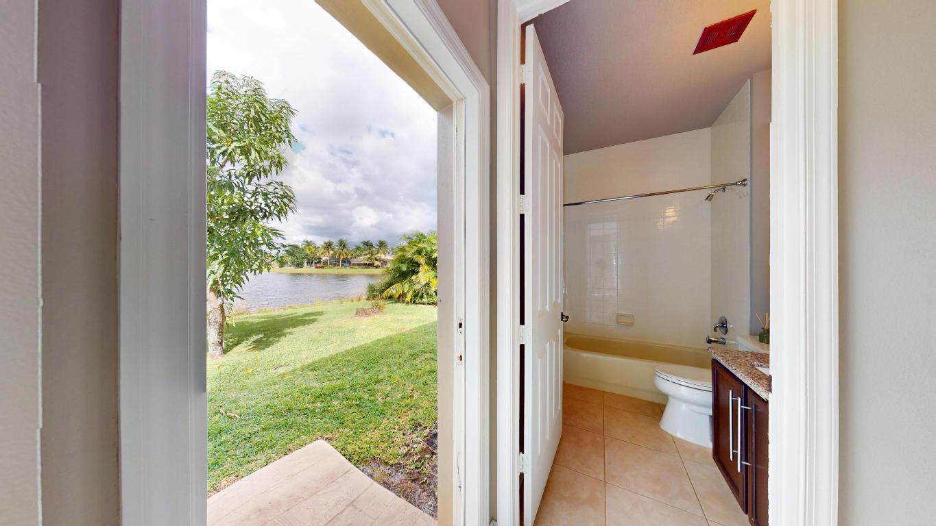 STONEHAVEN PUD - Residential Lease