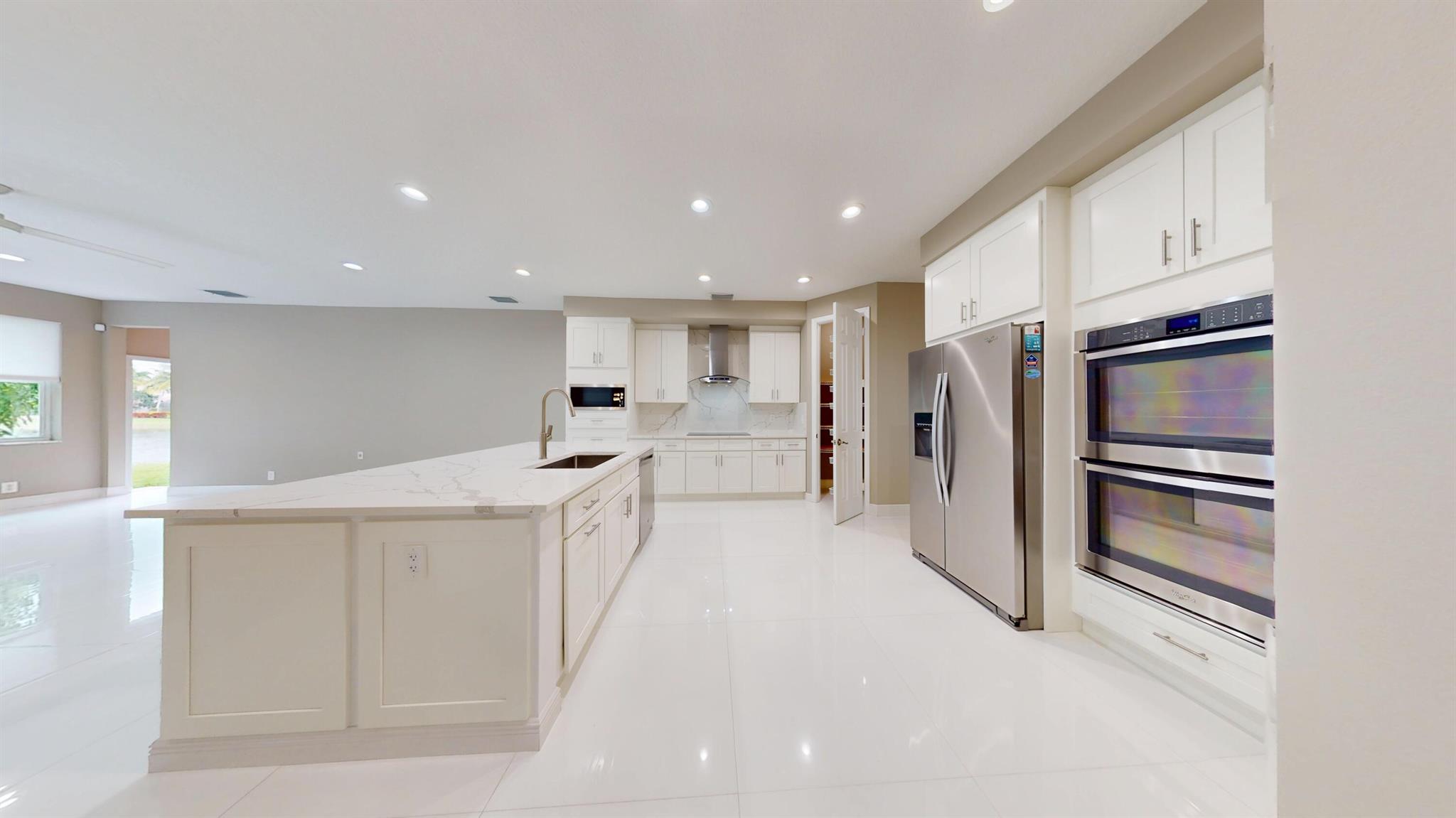 STONEHAVEN PUD - Residential Lease