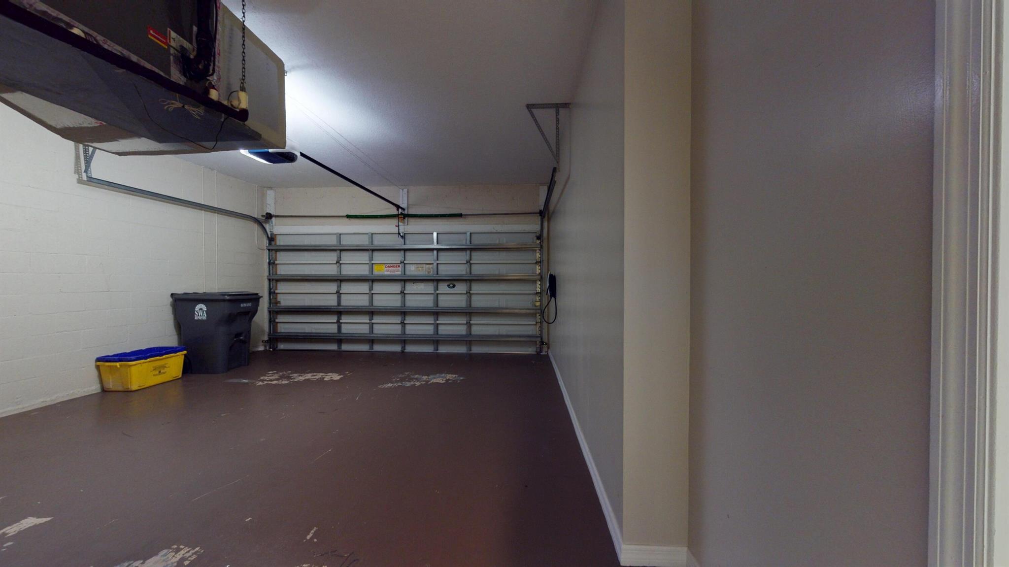 STONEHAVEN PUD - Residential Lease