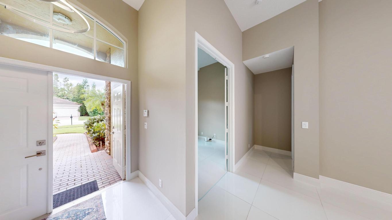 STONEHAVEN PUD - Residential Lease