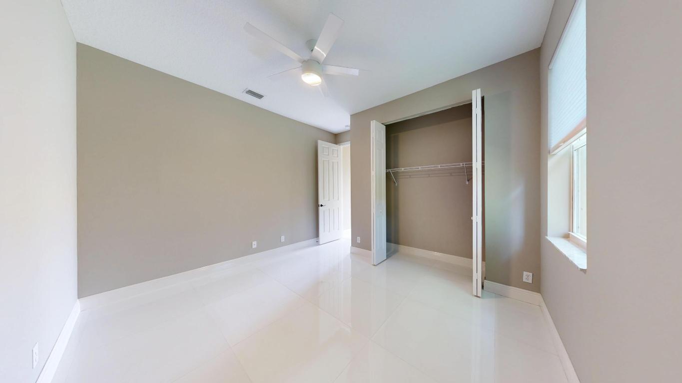 STONEHAVEN PUD - Residential Lease