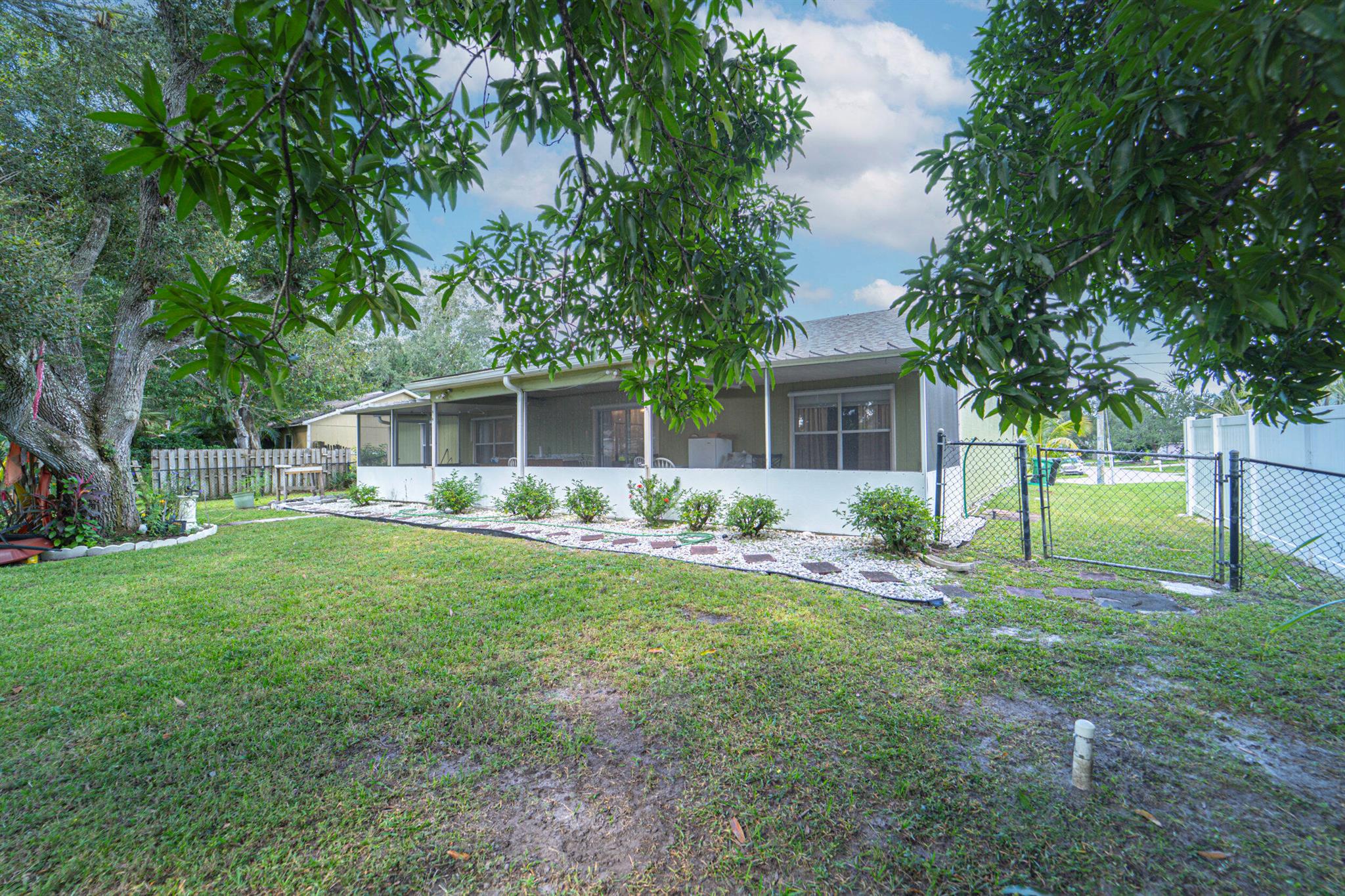 PORT ST LUCIE SECTION 11 - Residential