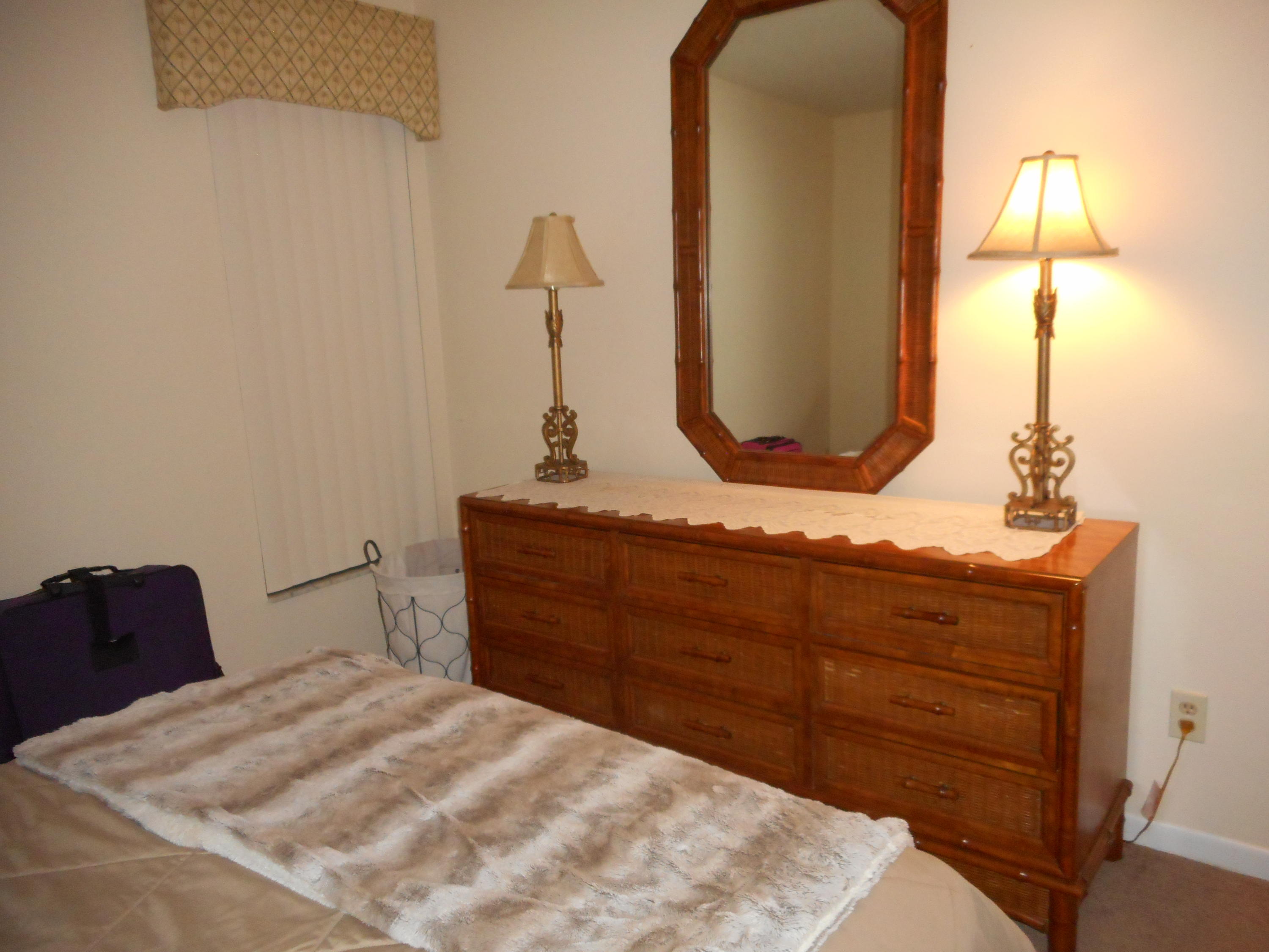 DUNBAR WOODS - Residential Lease