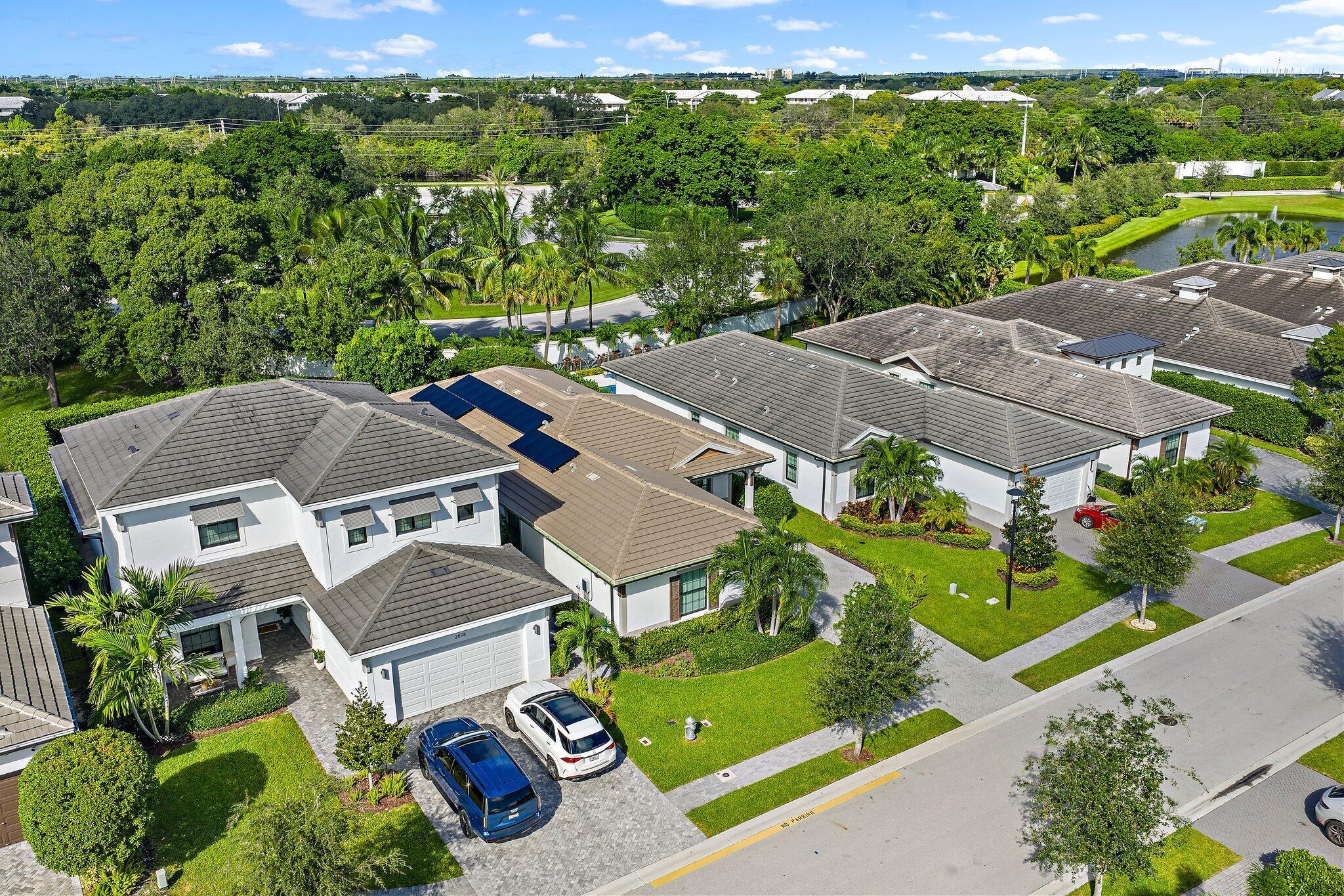 BANYAN CAY RESORT COMMUNI - Residential Lease