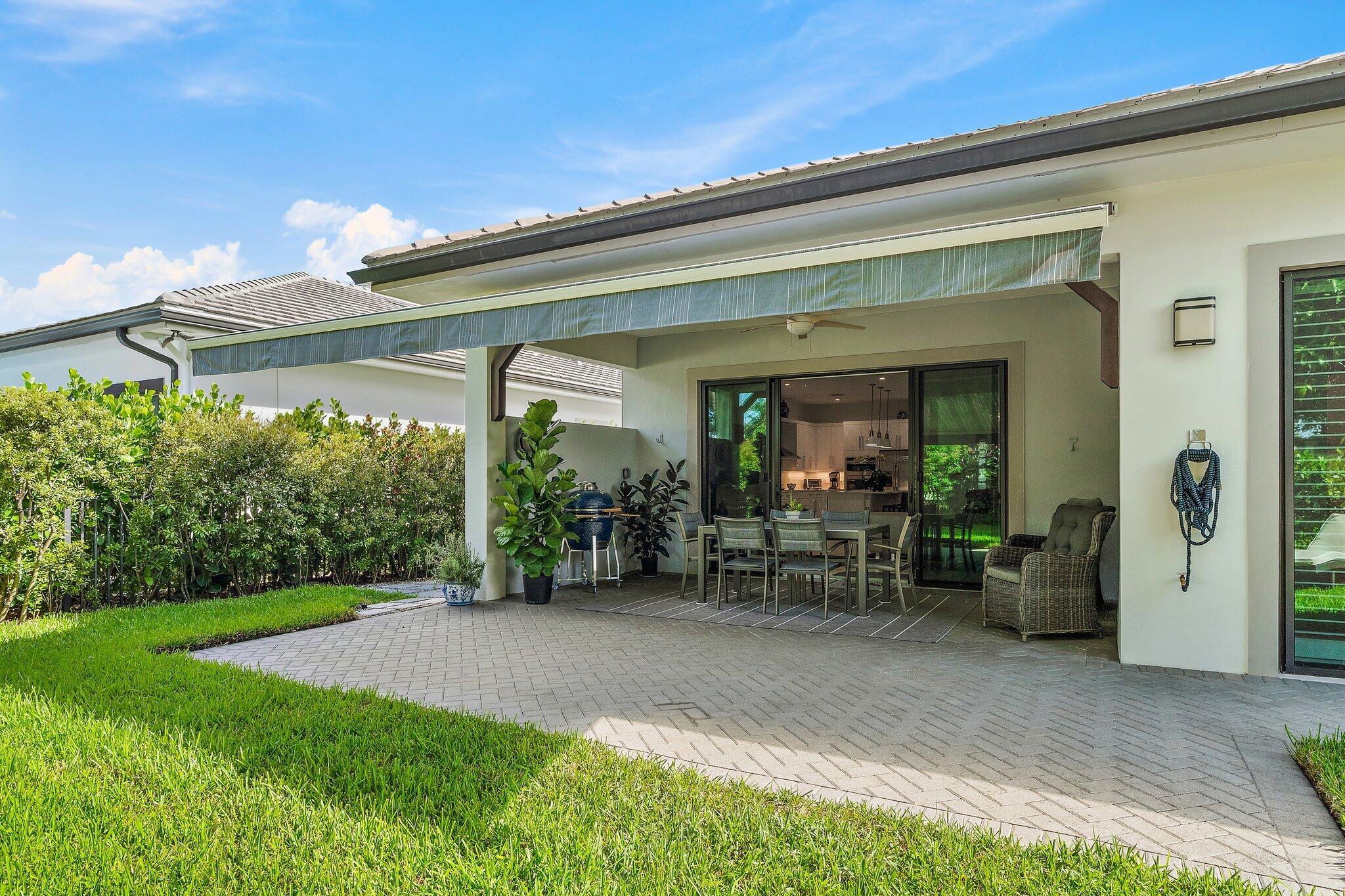 BANYAN CAY RESORT COMMUNI - Residential Lease