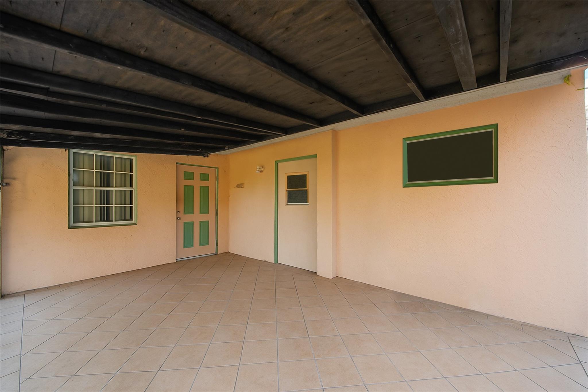 F R Humphries Villa 81-9 - Residential