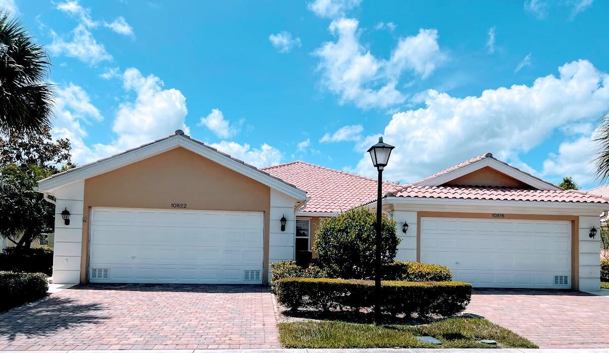Come see this beautiful 2/2 villa in Lakes of Traditions. Open floor plan, split bedrooms. Freshly paint. The oversized screen patio let you enjoy the beautiful sunset. Very active community features pools, tennis, pickleball, basketball court, exercise facilities and more. Move in ready! Rent includes cable and Wi-Fi. Close to Cleveland Hospital, shops and restaurants! Great location in the heart of Tradition.