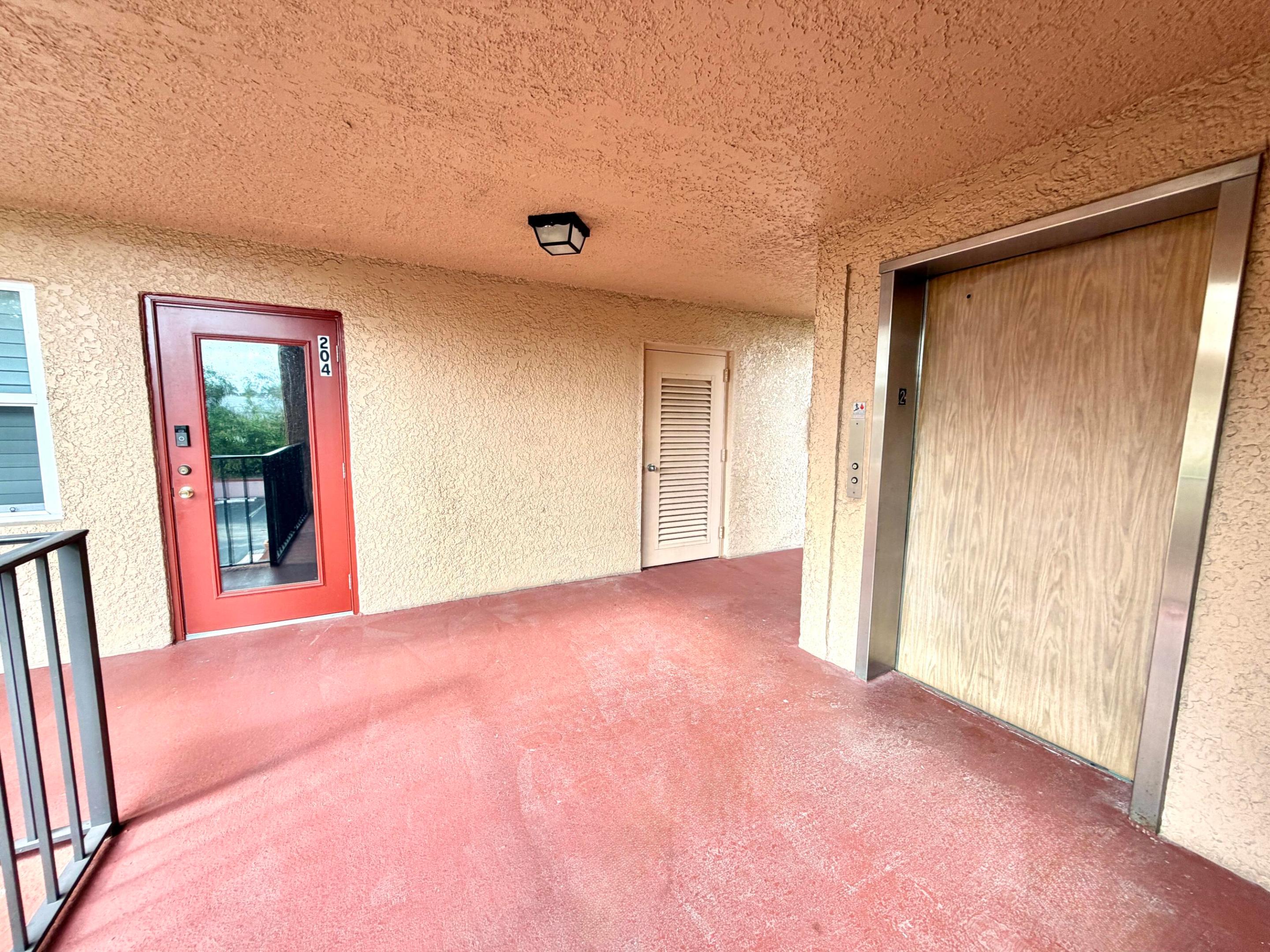 PALM LAKES CONDO - Residential