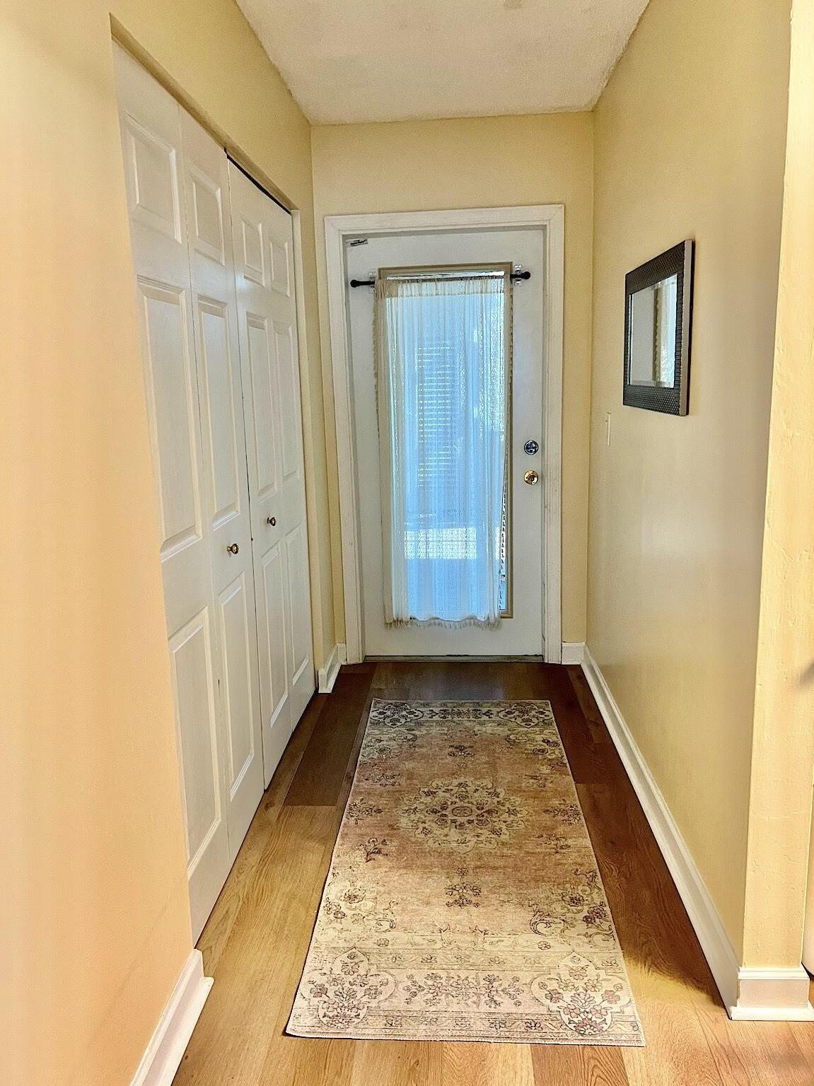 7320 Lake Cir Drive 204