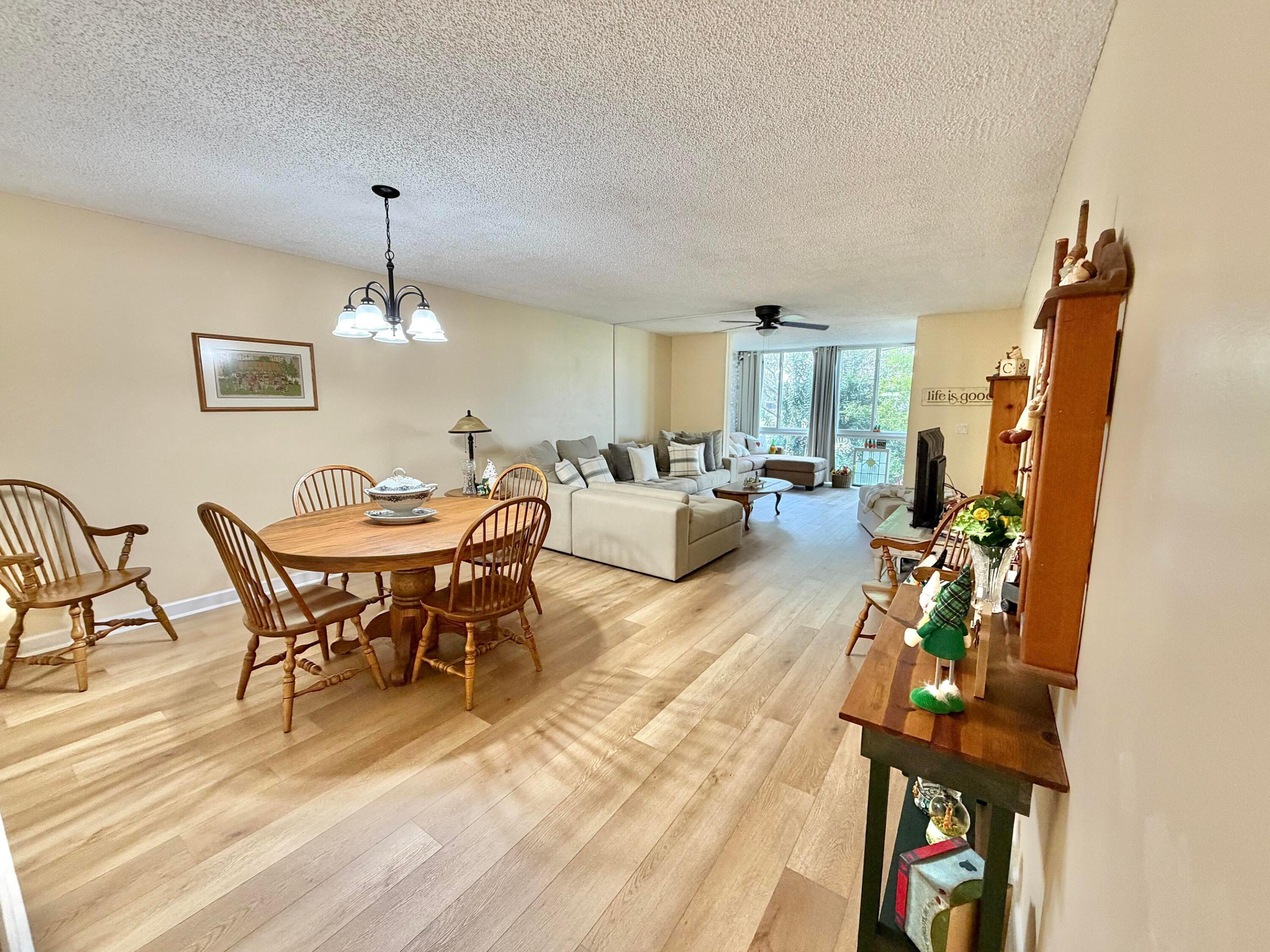 PALM LAKES CONDO - Residential