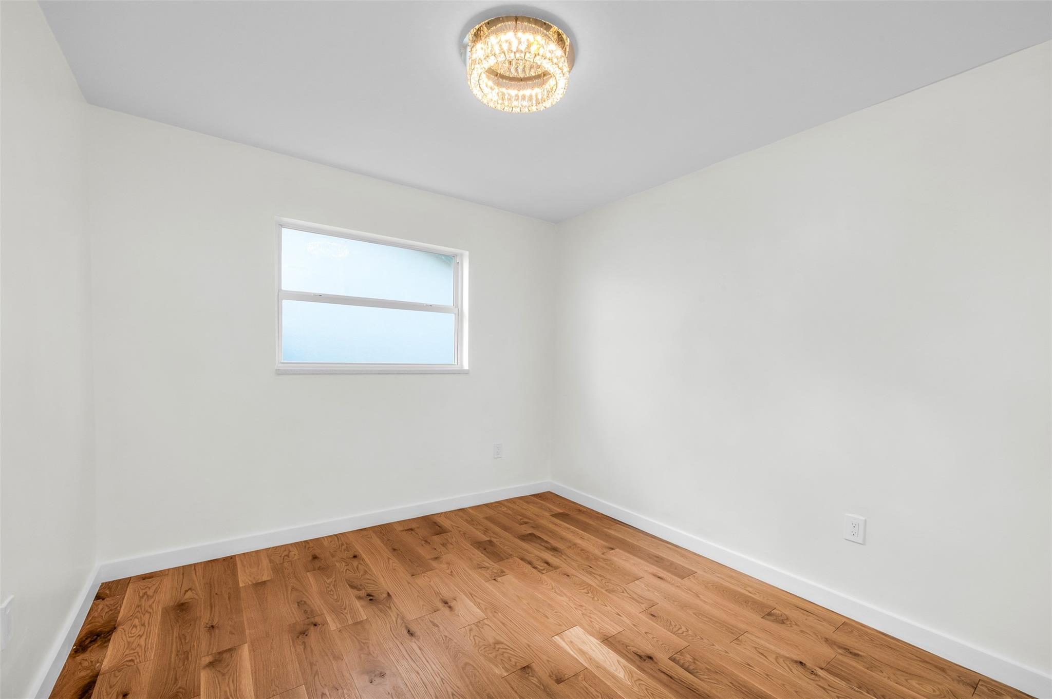 Sunrise Golf Village Sec - Residential