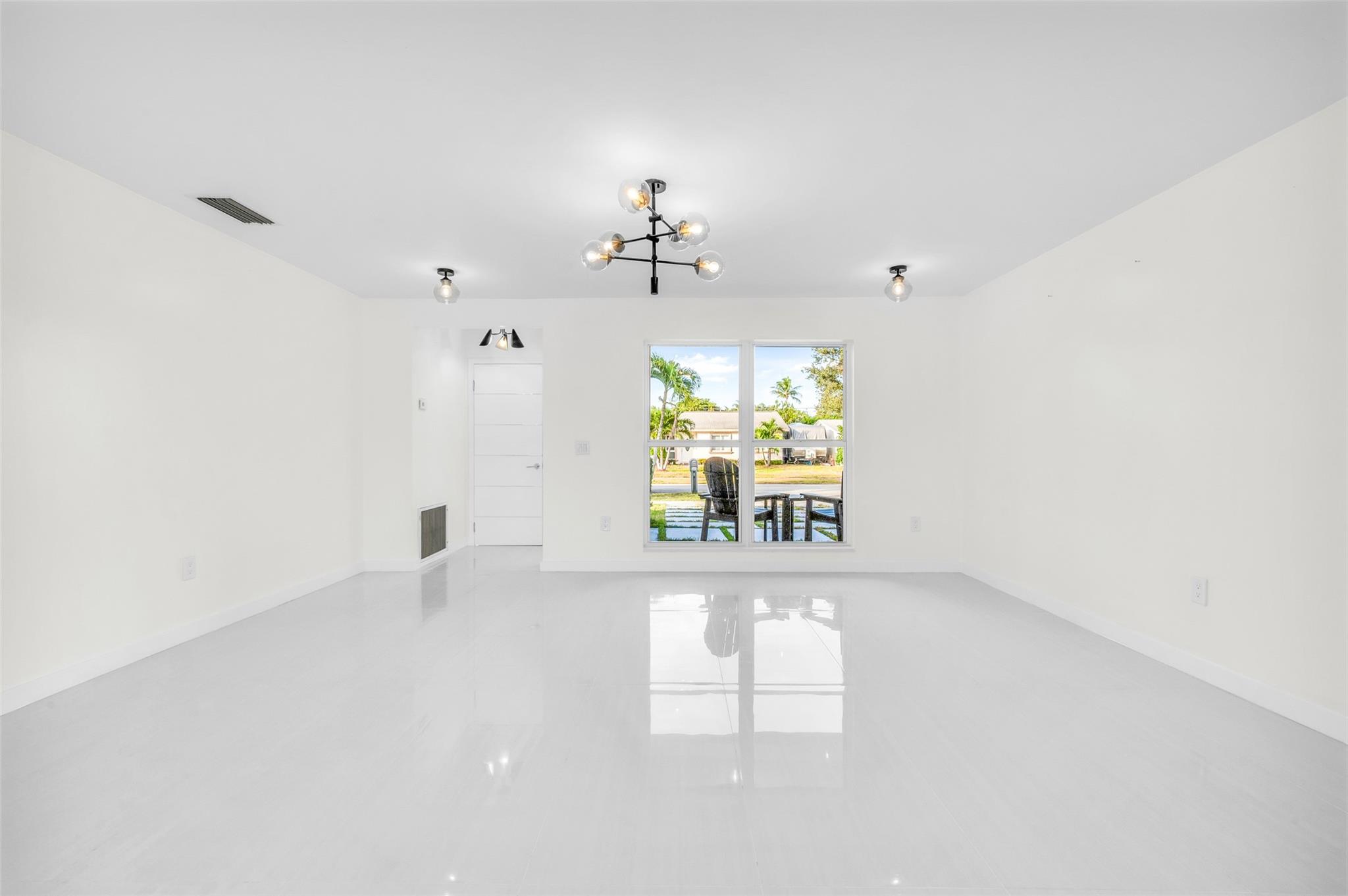 Sunrise Golf Village Sec - Residential