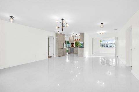 11450 NW 32nd Pl Sunrise FL 33323