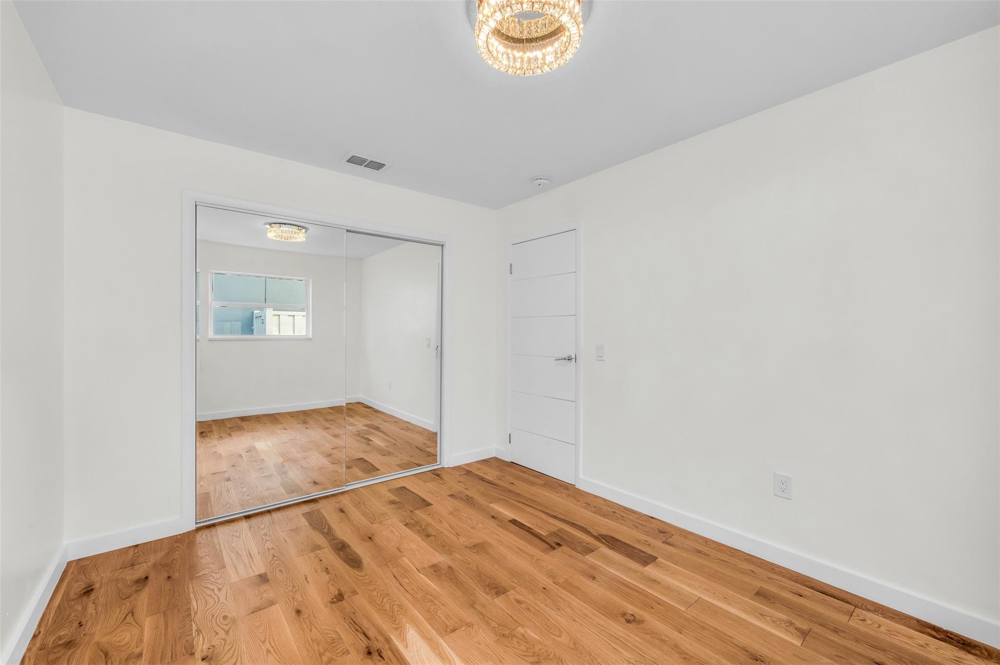 Sunrise Golf Village Sec - Residential