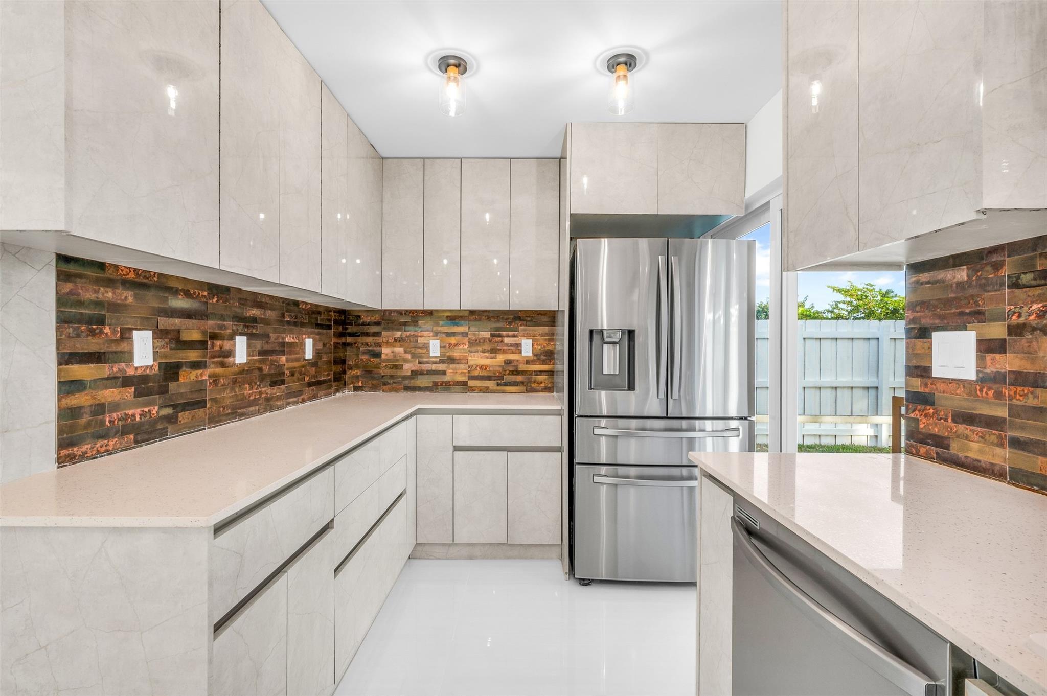 Sunrise Golf Village Sec - Residential