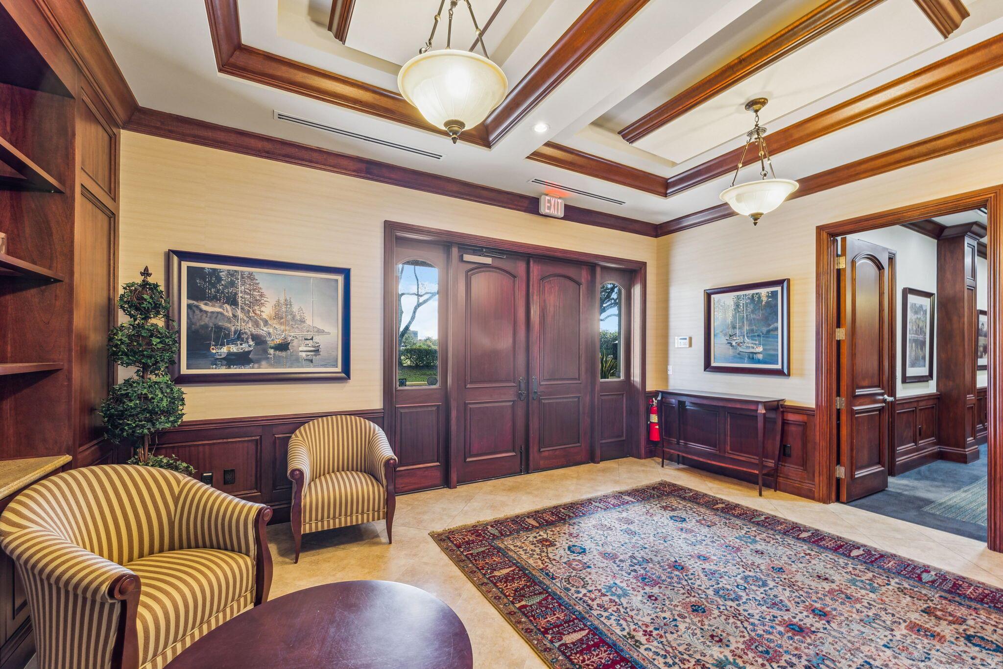 COMMONS PAR 2 - Commercial Lease