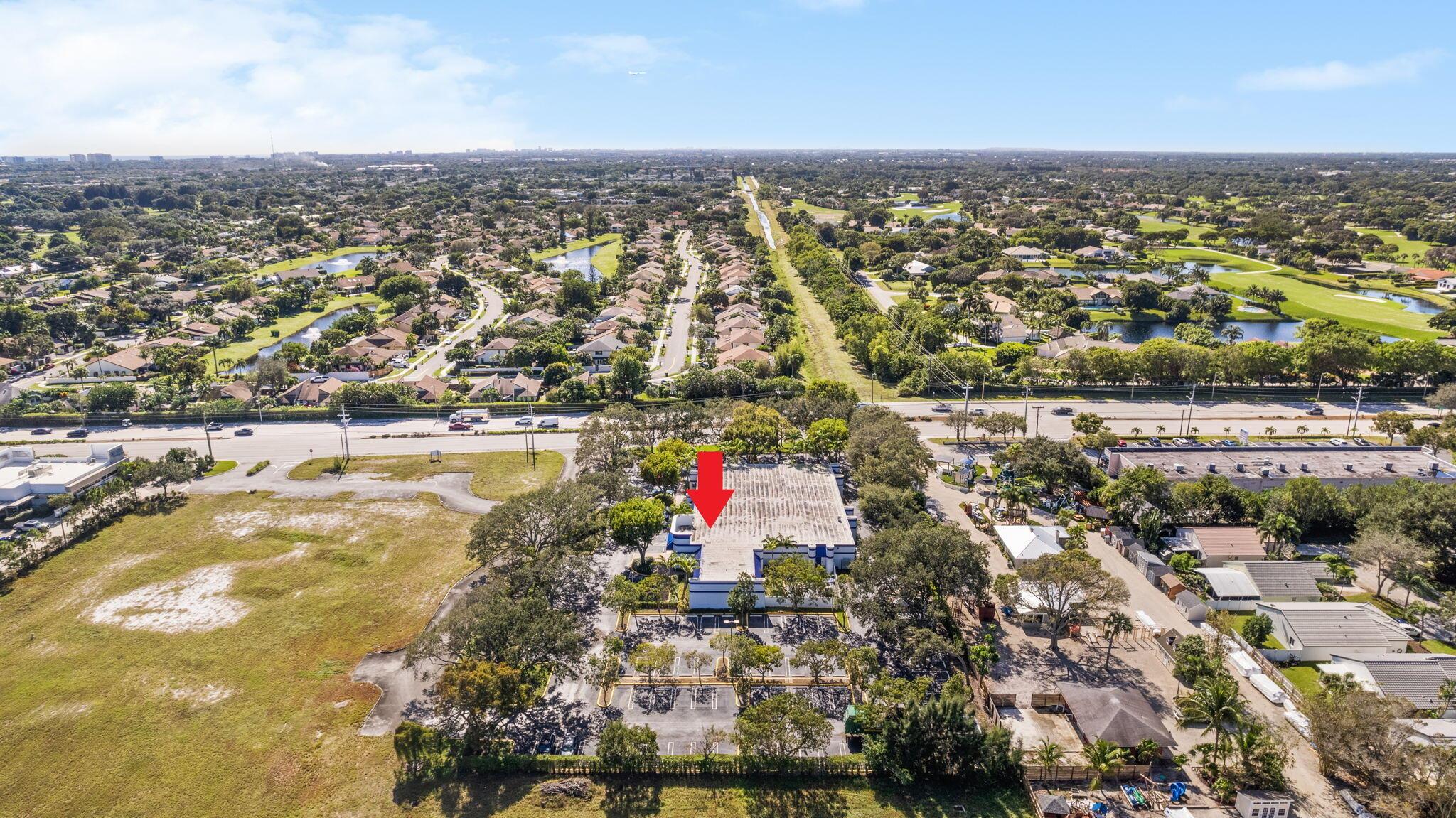 COMMONS PAR 2 - Commercial Lease