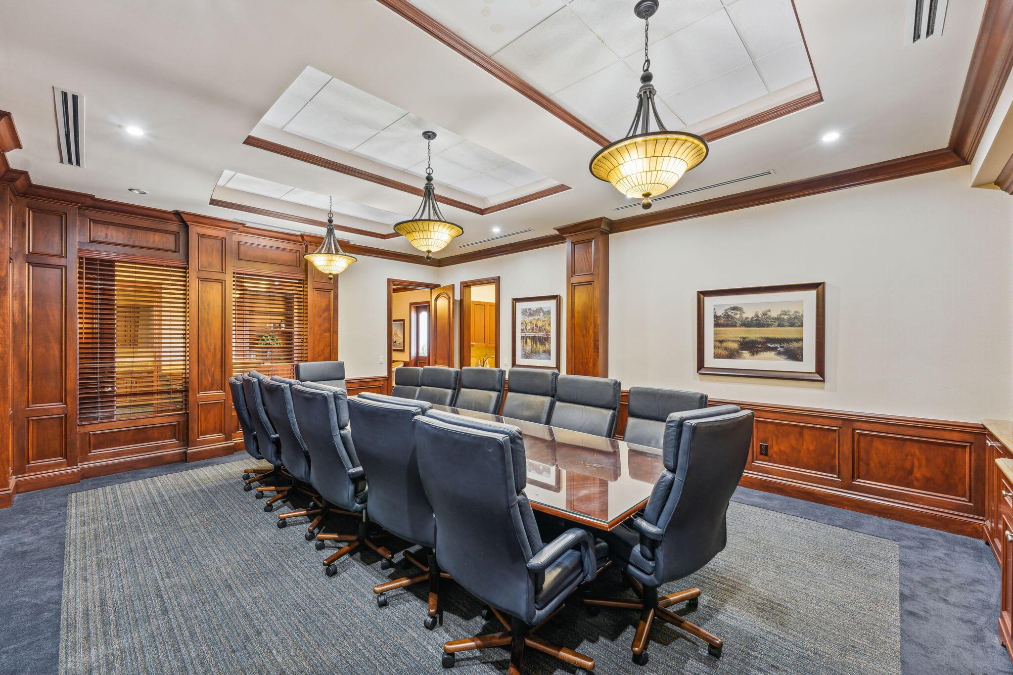 COMMONS PAR 2 - Commercial Lease