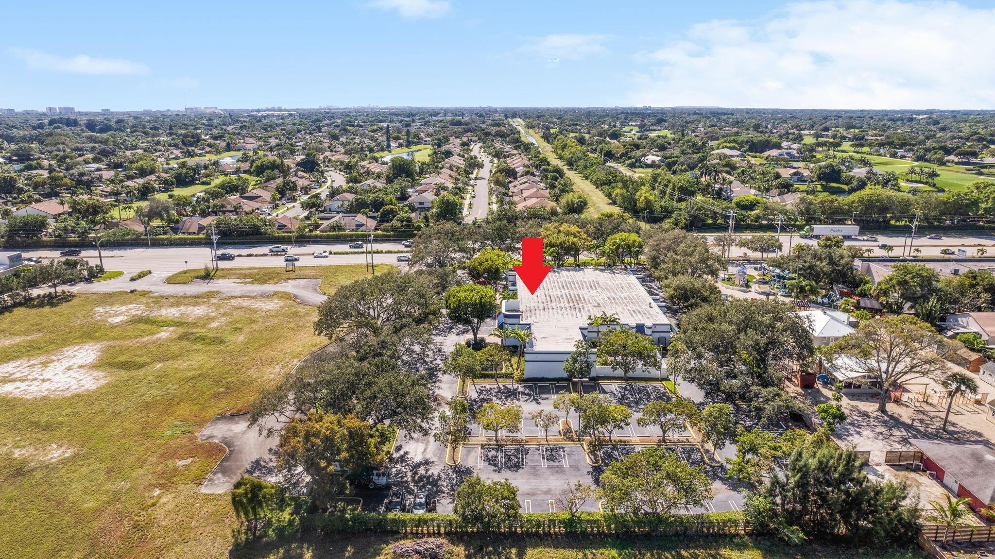 COMMONS PAR 2 - Commercial Lease