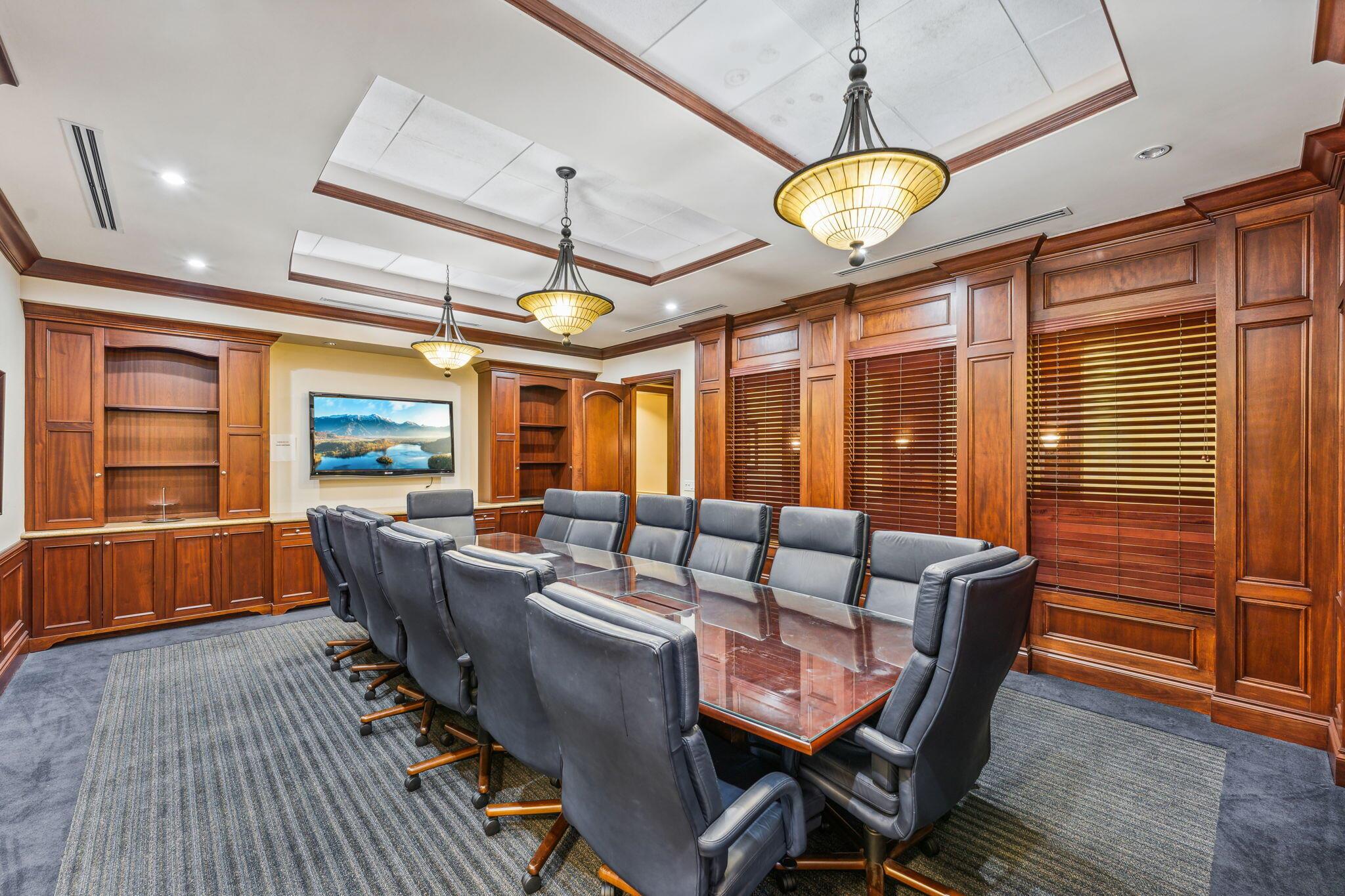 COMMONS PAR 2 - Commercial Lease