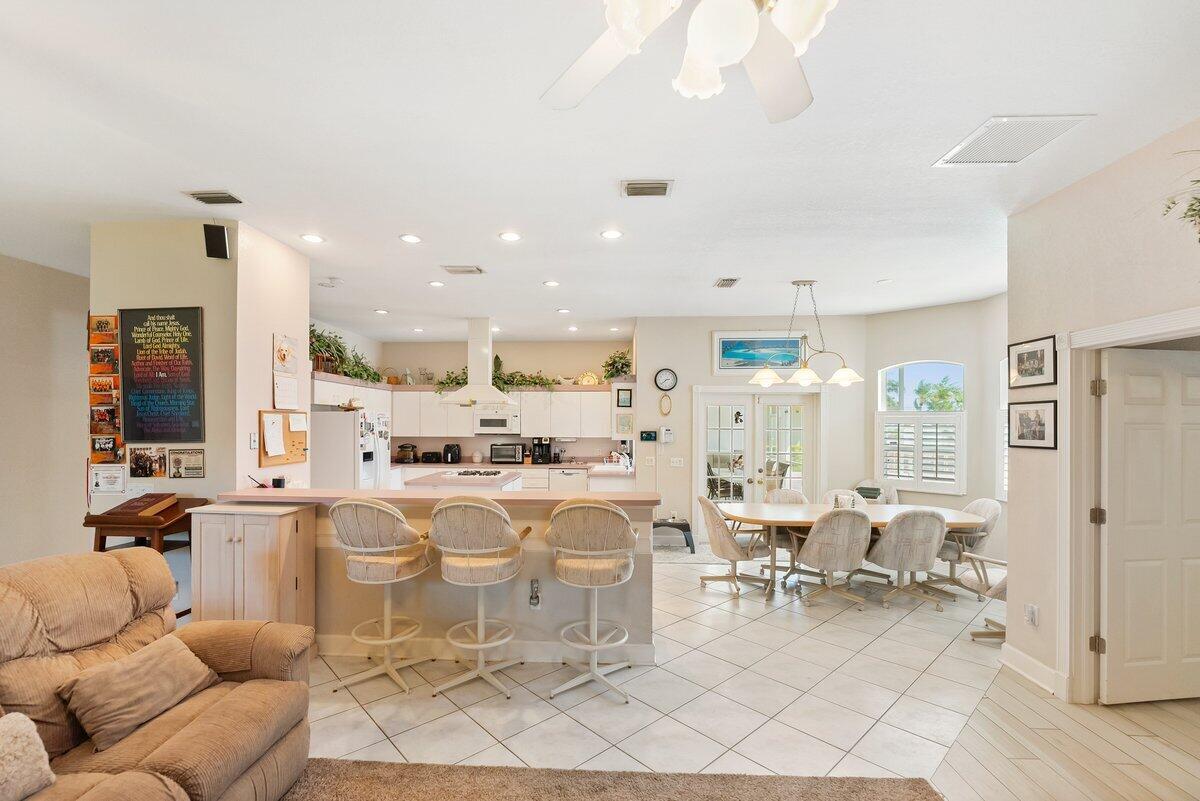 PORT ST LUCIE SECTION 37 - Residential