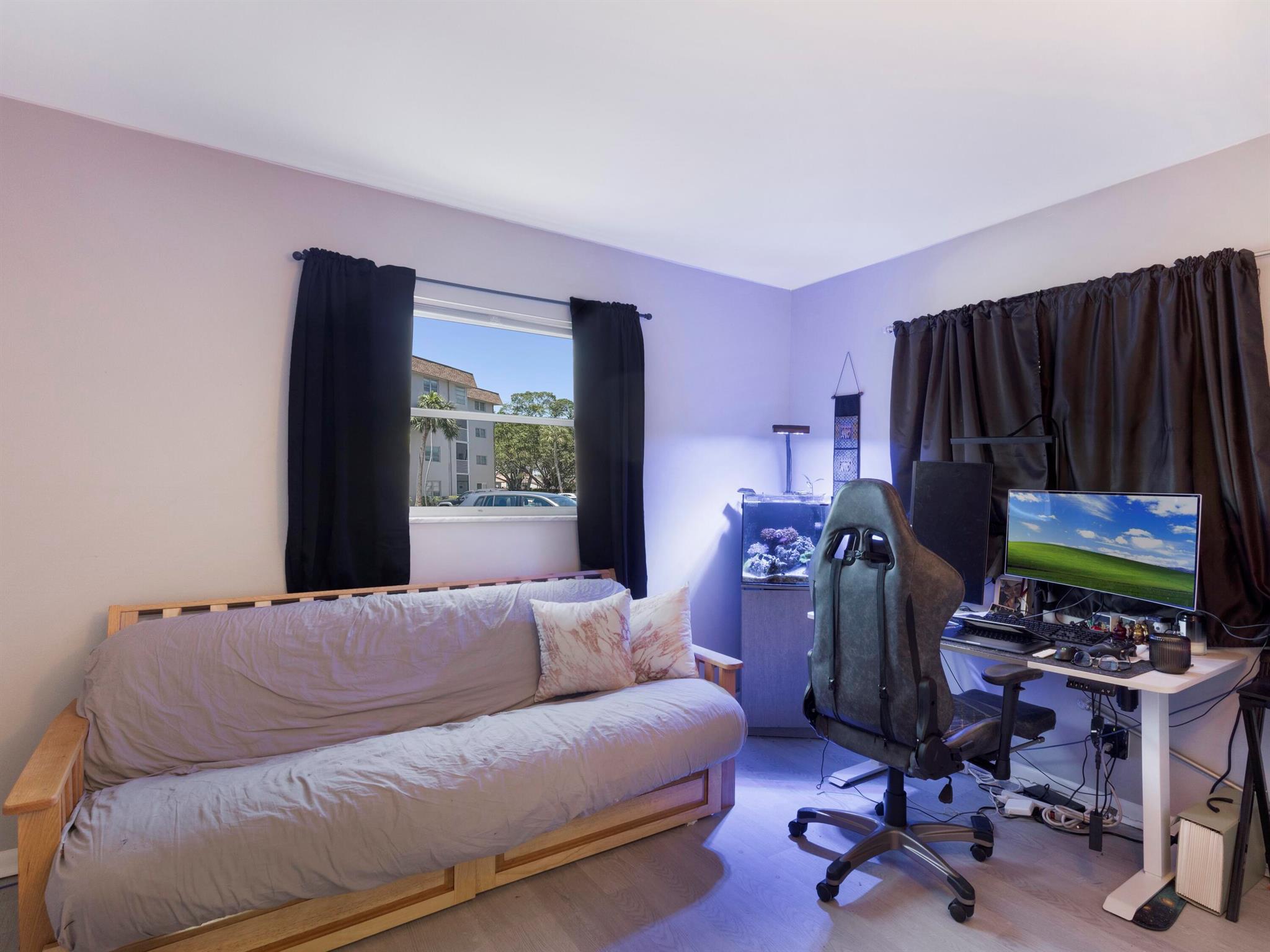 ARROWHEAD CONDO NO VII - Residential