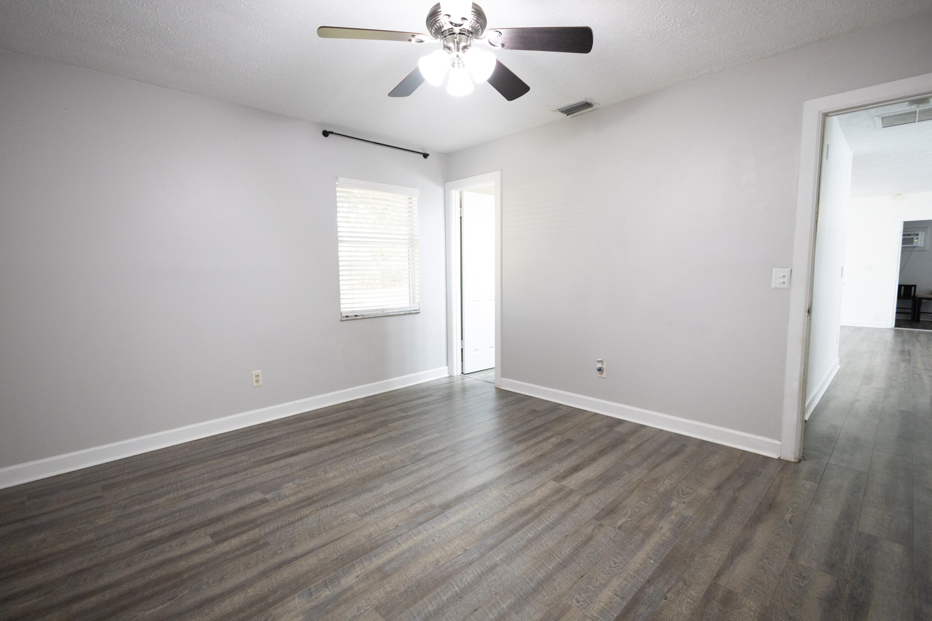 PORT ST LUCIE SECTION 8 - Residential