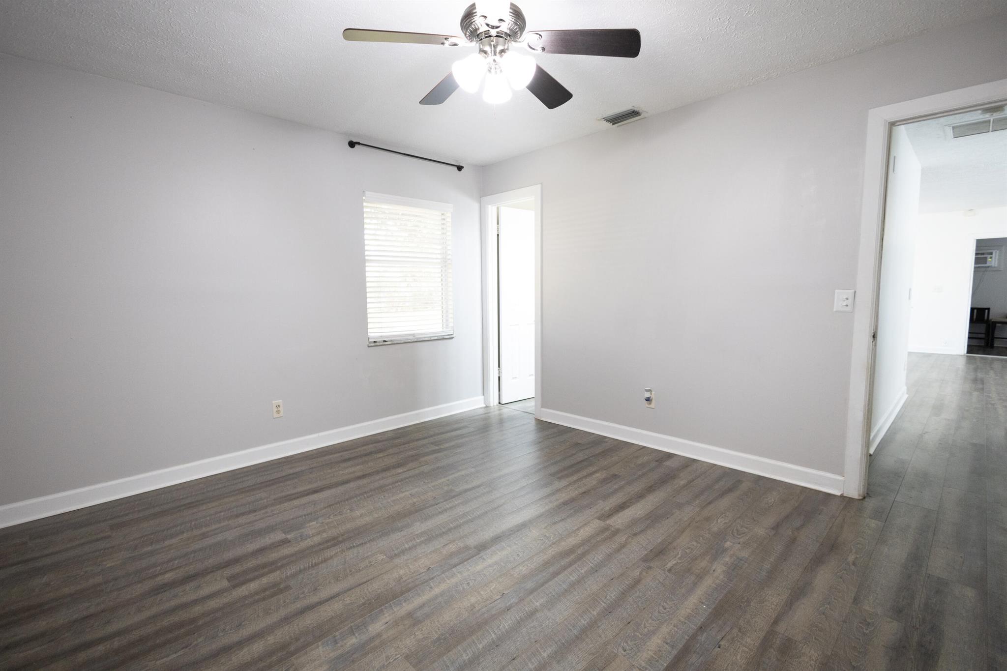 PORT ST LUCIE SECTION 8 - Residential