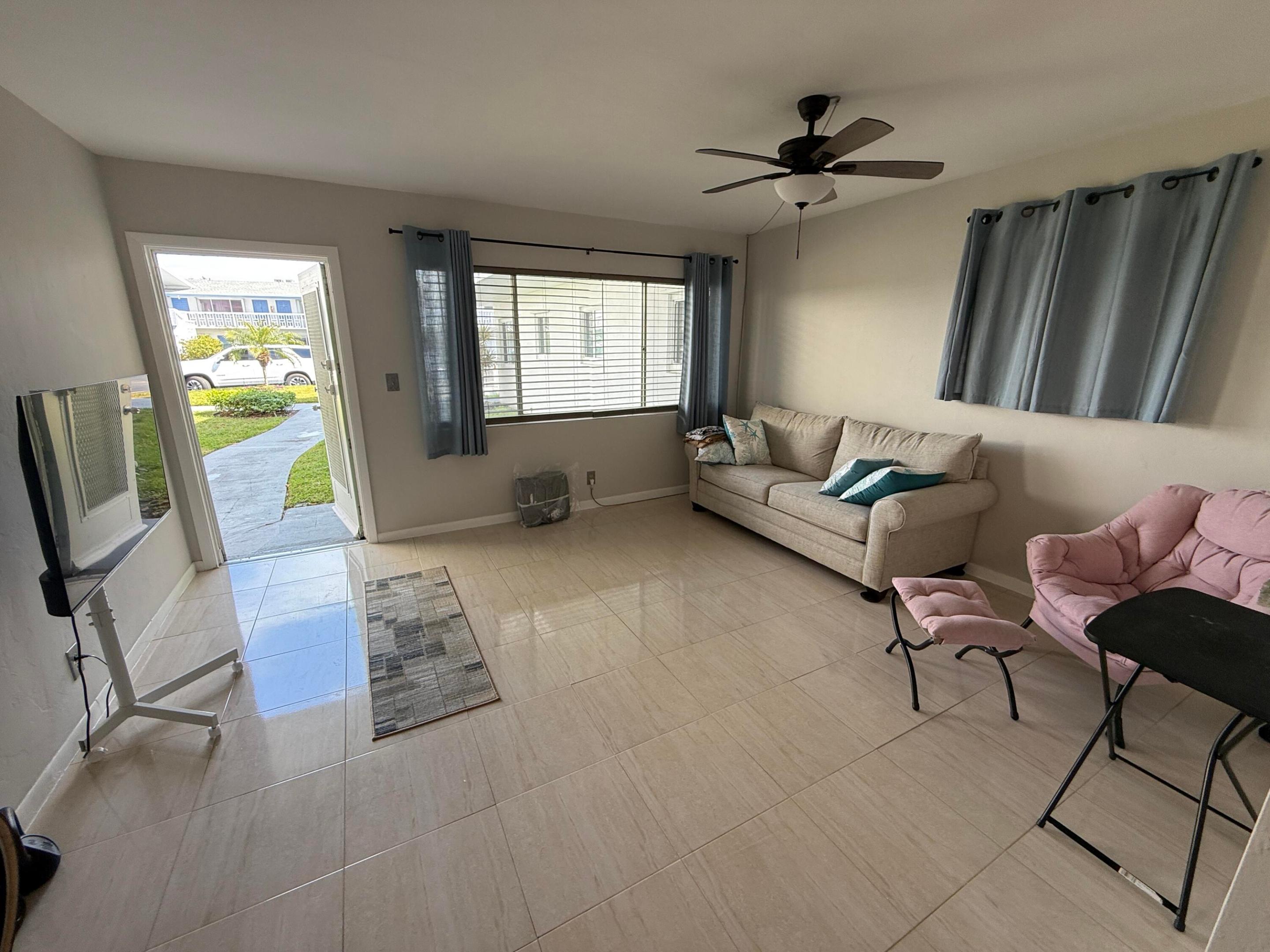 LAKESIDE POINT APT 2 CONDO - Residential Lease