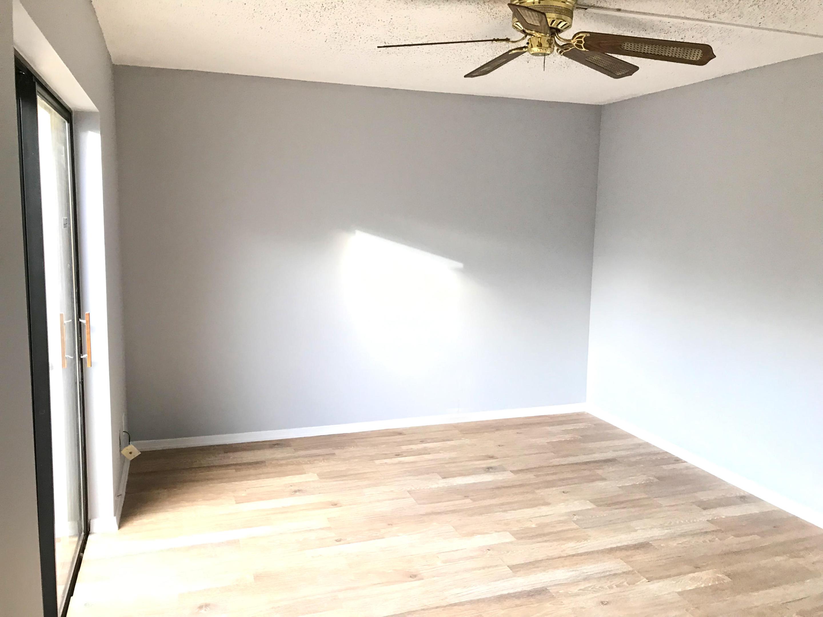 SPRINGDALE HOMES - Residential