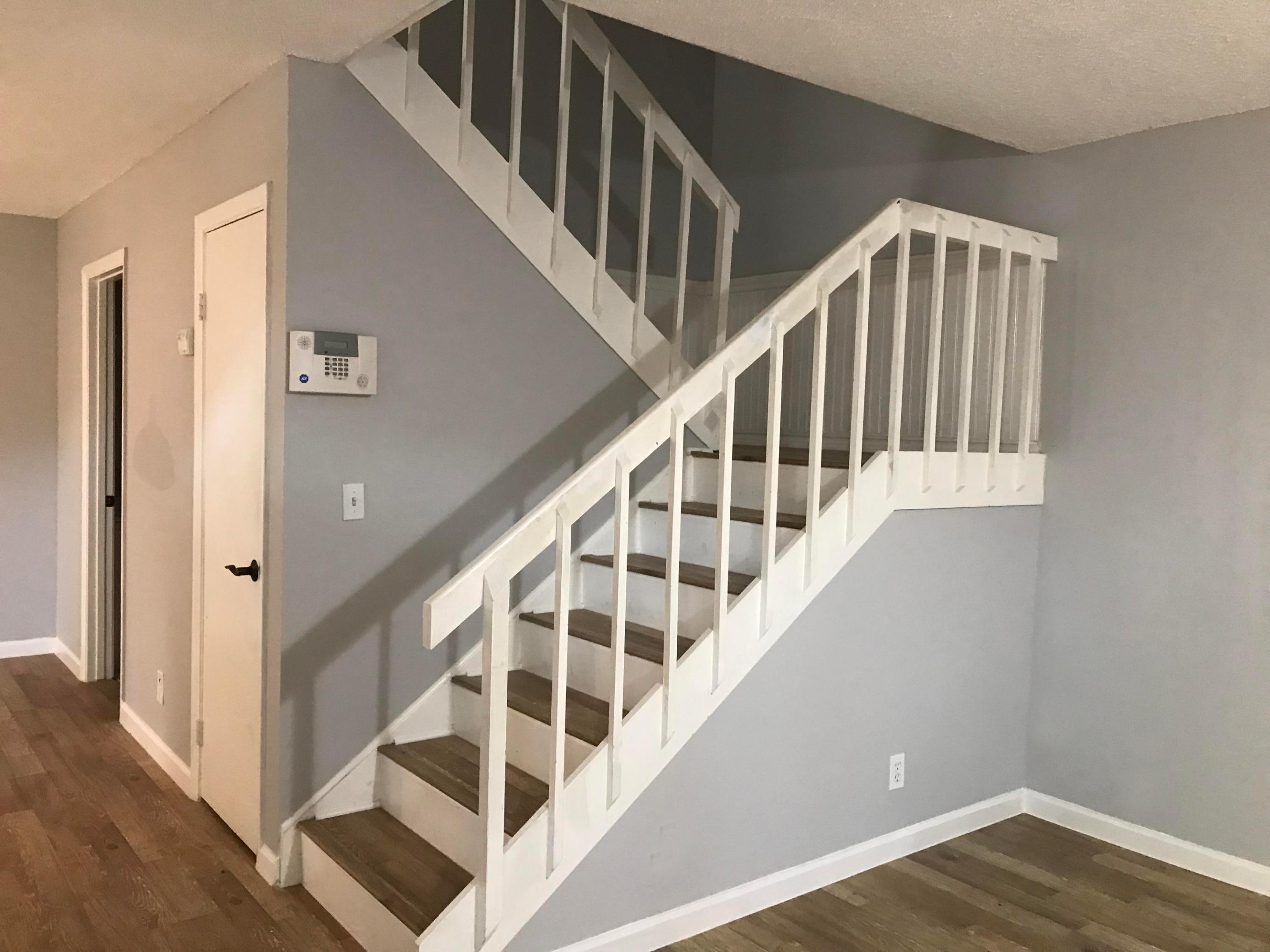 SPRINGDALE HOMES - Residential