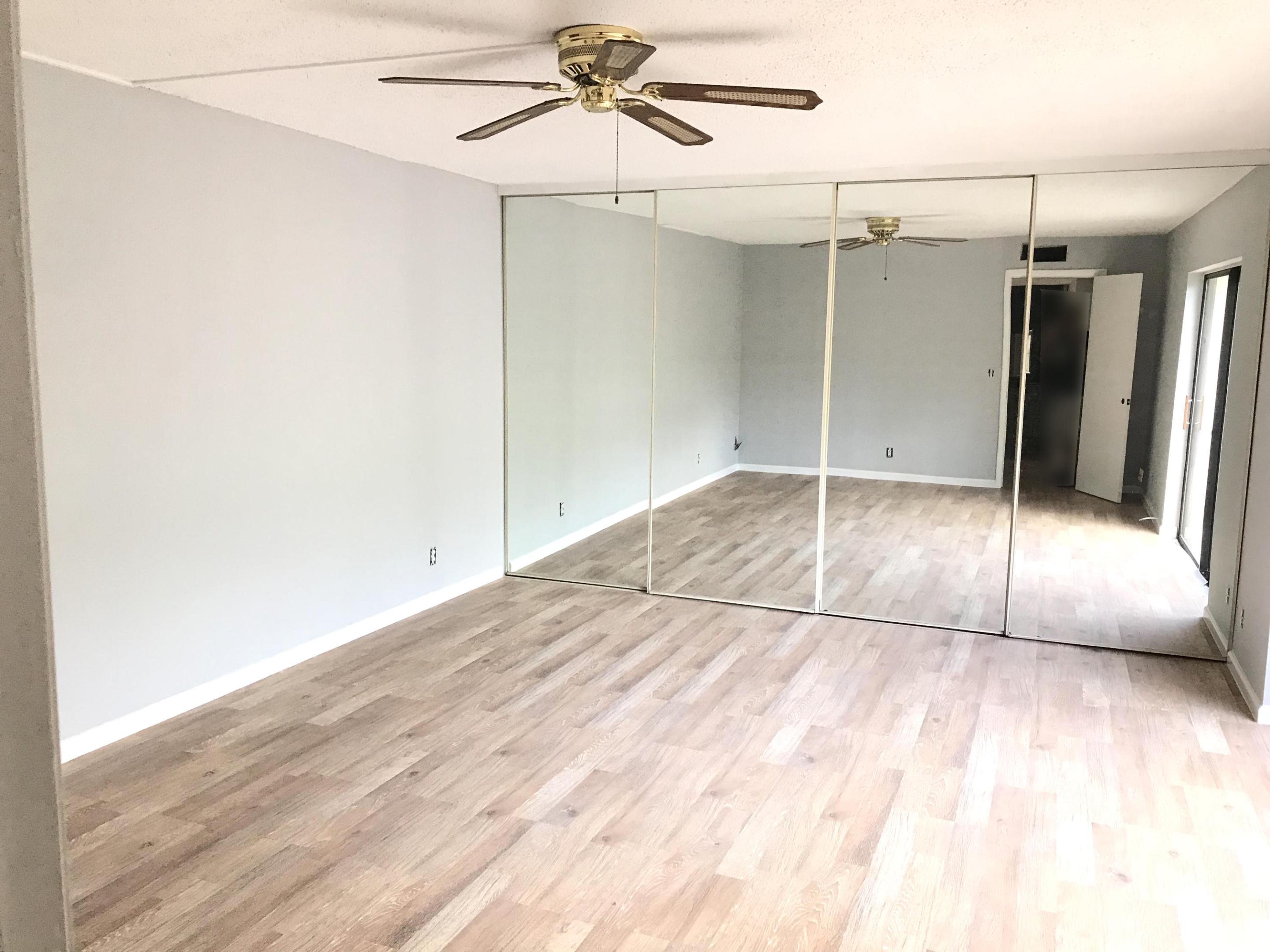 SPRINGDALE HOMES - Residential