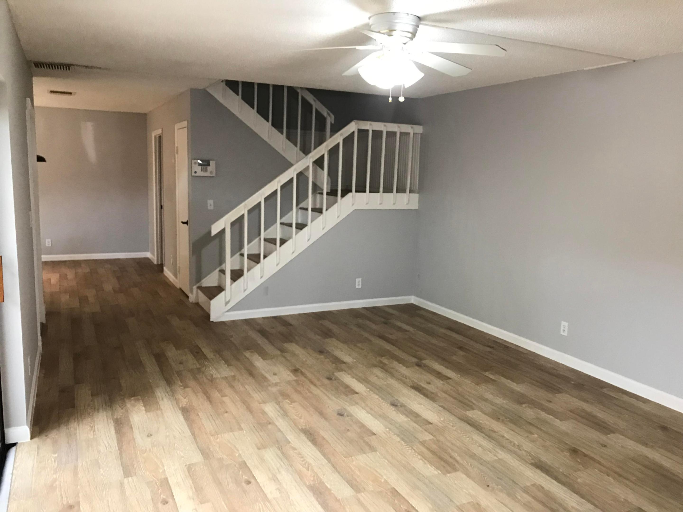 SPRINGDALE HOMES - Residential