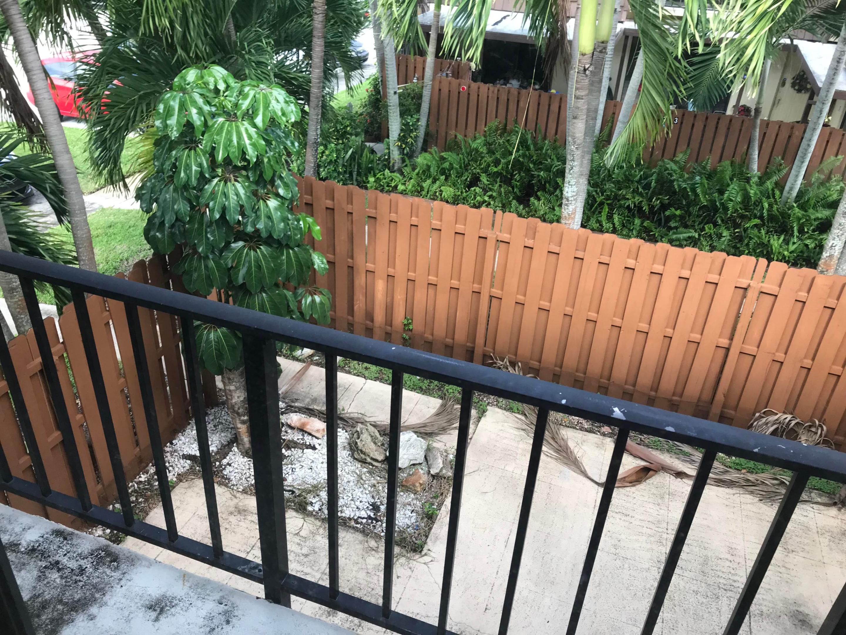 SPRINGDALE HOMES - Residential