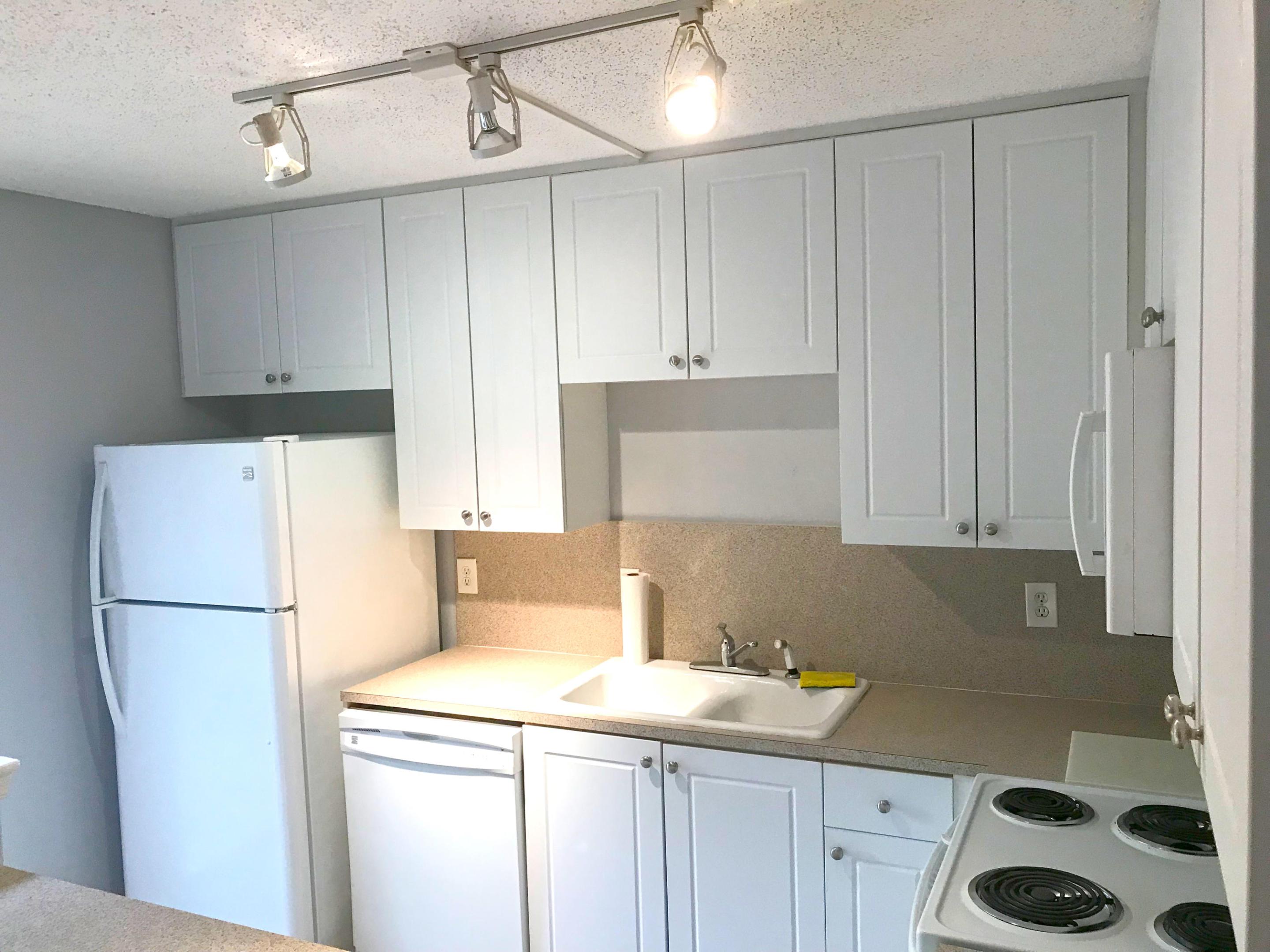 SPRINGDALE HOMES - Residential