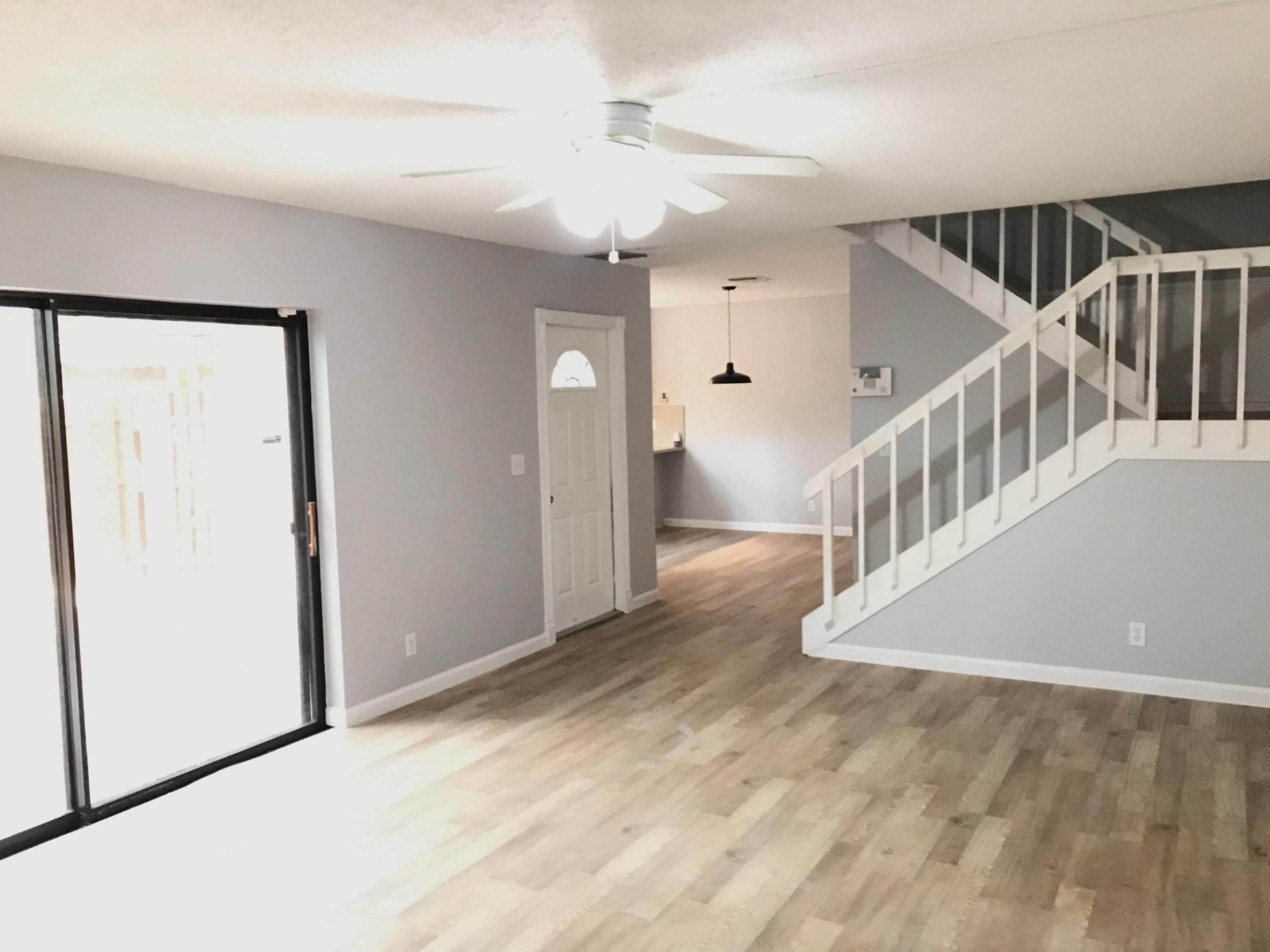 SPRINGDALE HOMES - Residential