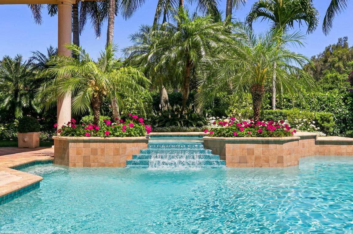 EQUESTRIAN CLUB ESTATES 1 - Residential