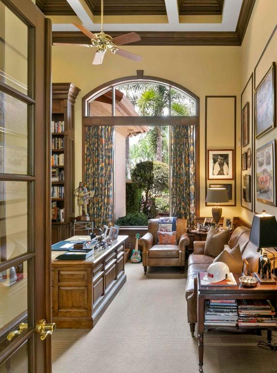 EQUESTRIAN CLUB ESTATES 1 - Residential